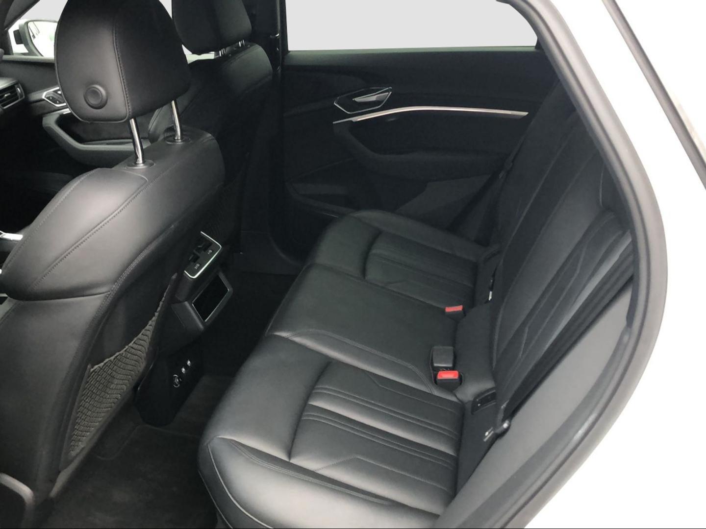 Image about Audi e-tron advanced 55 quattro 300,00 kW