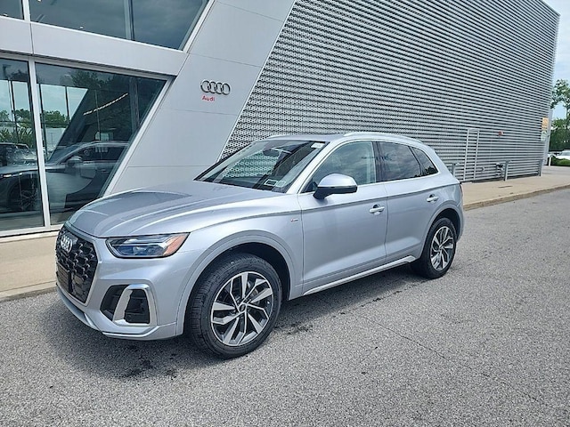 Photo of 2023 Audi Q5