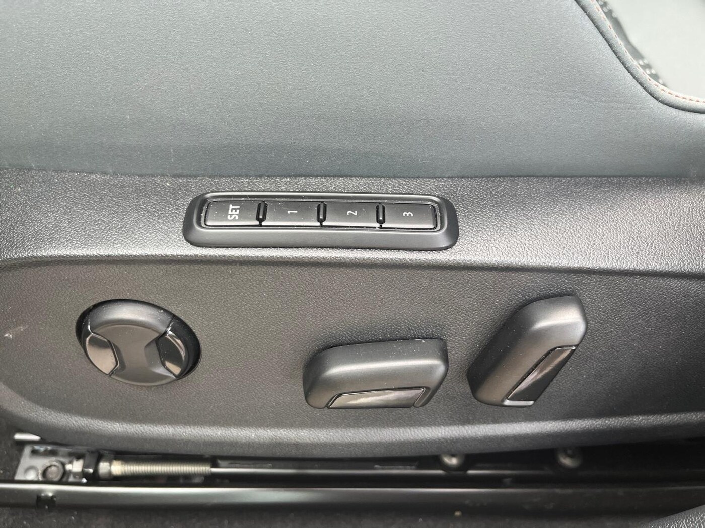 CUPRA Formentor 1.5 TSI e-Hybrid VZ DSG 200 kW (272 CV) — photo 16