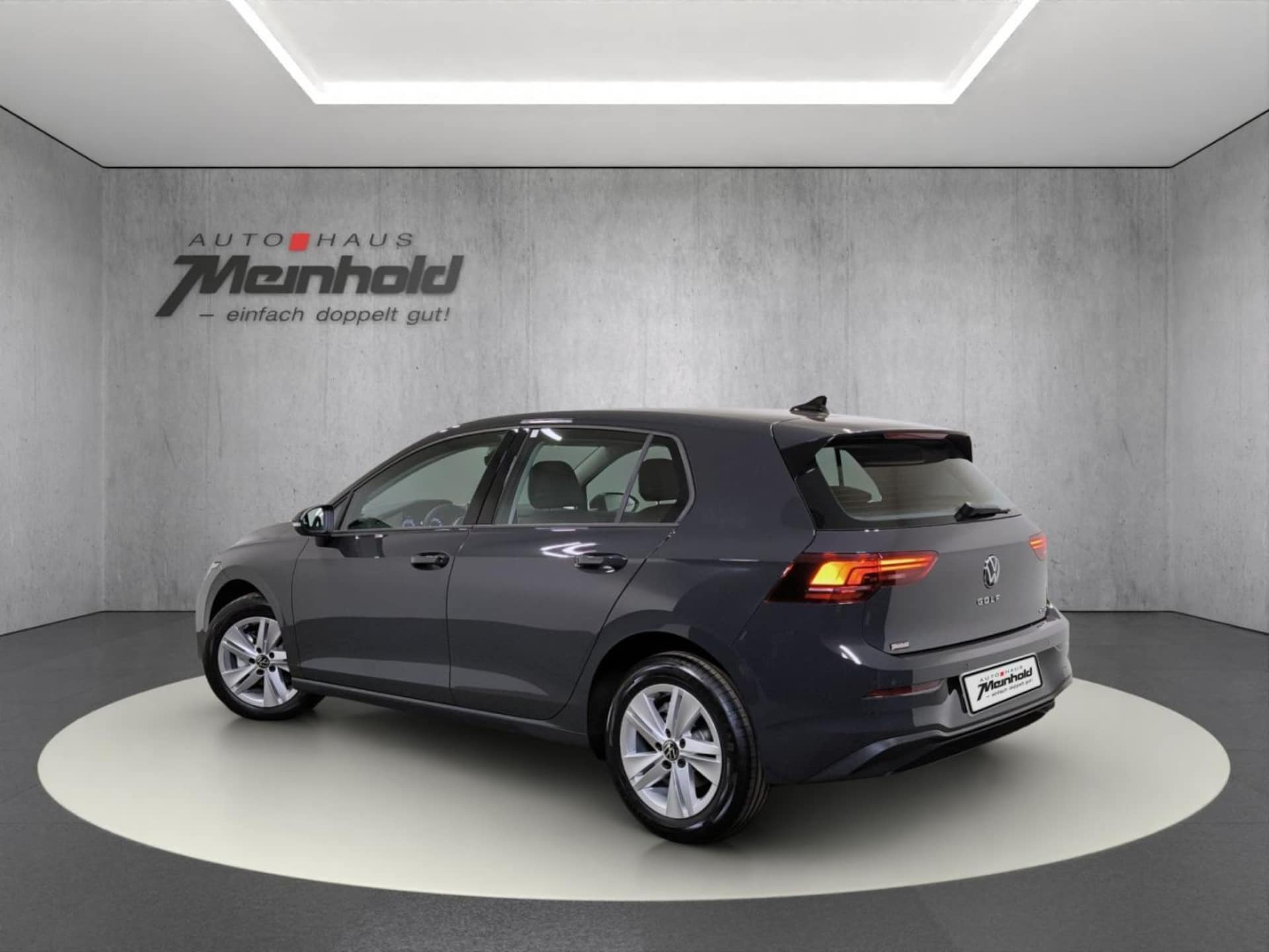 Volkswagen Golf Life