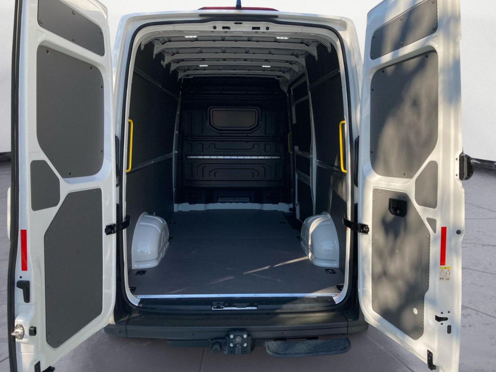 Volkswagen Crafter Kasten mittlerer Radstand