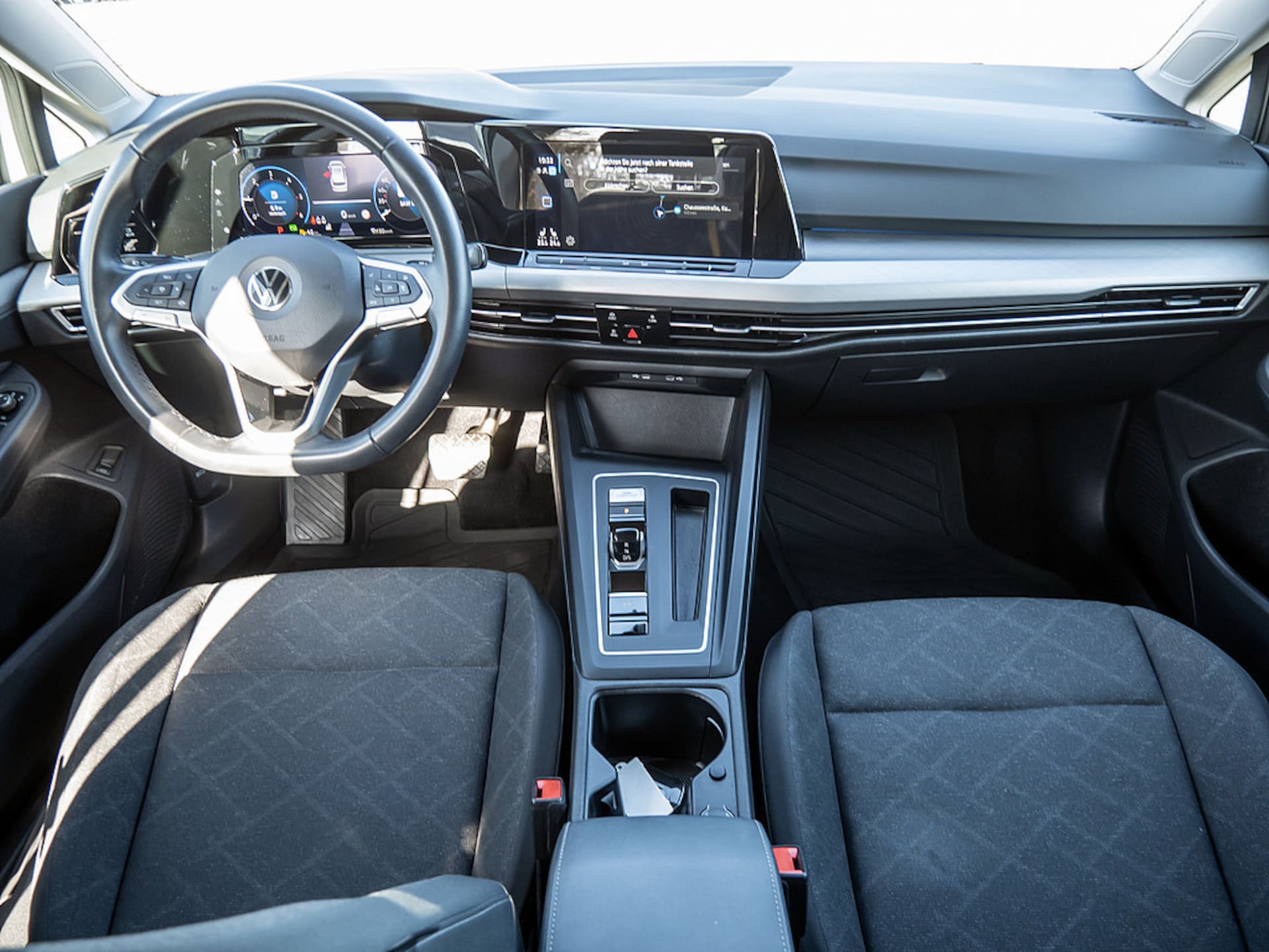 Volkswagen Golf Variant Life