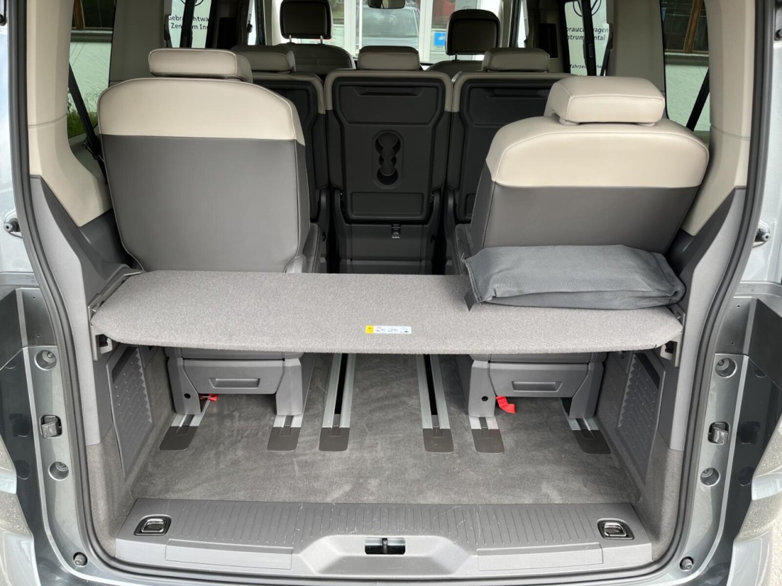 Volkswagen Multivan – Bild 7