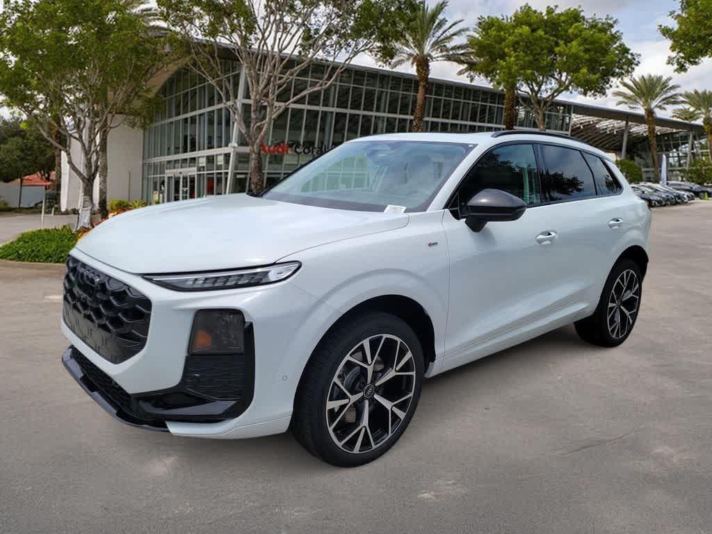 2026 Audi Q3 S line quattro's photo