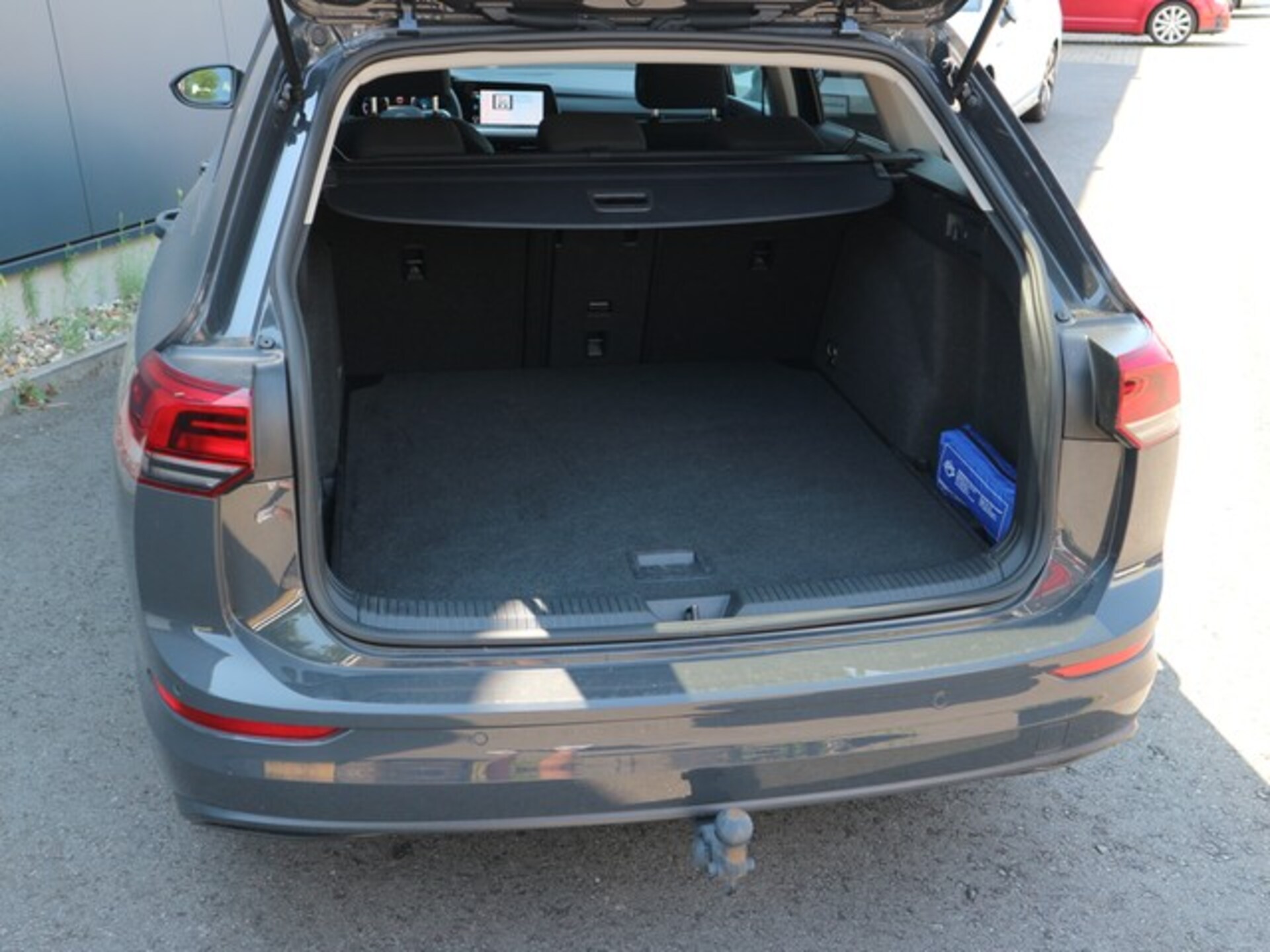 Volkswagen Golf Variant Life