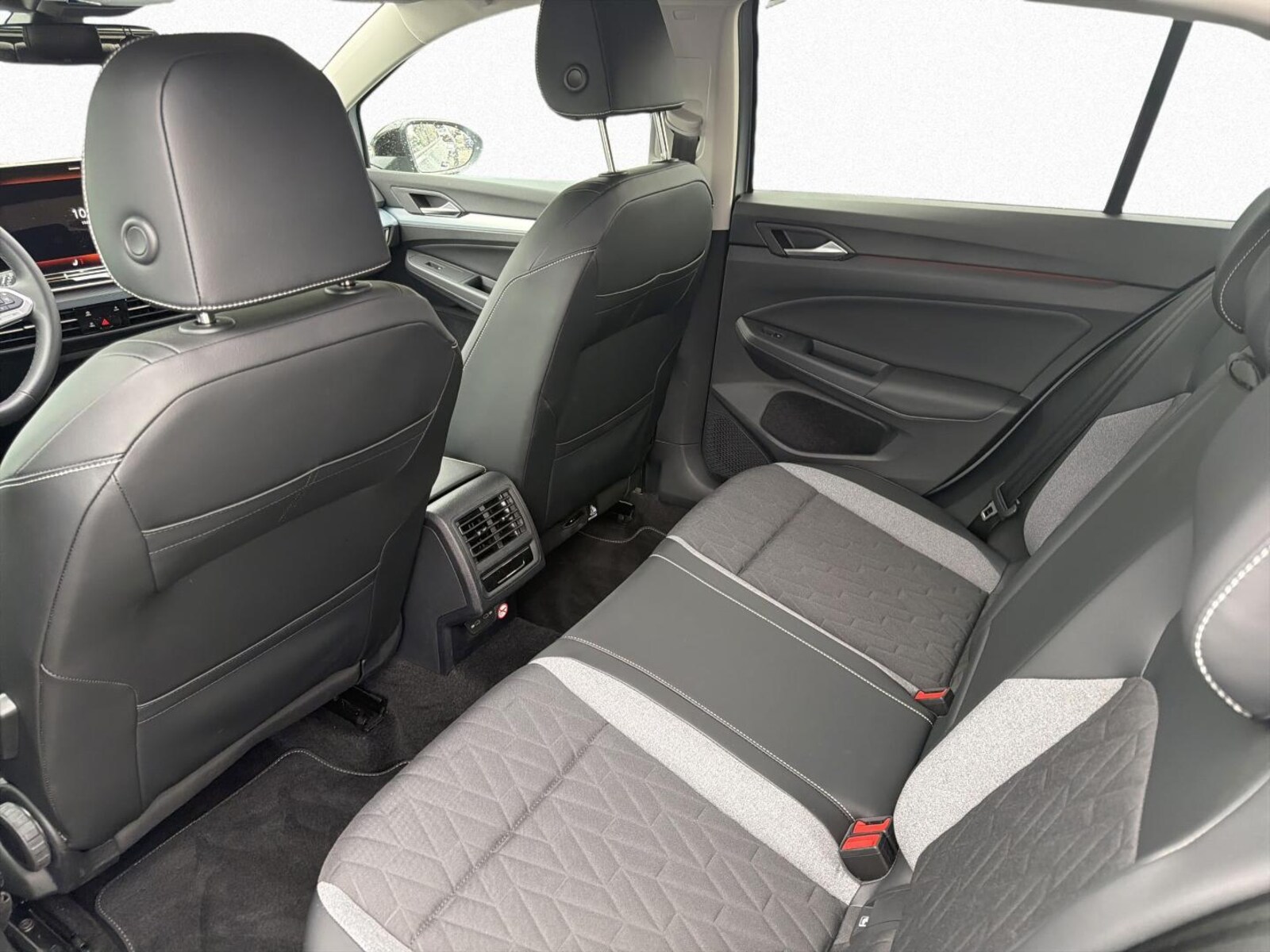 Volkswagen Golf – Bild 12