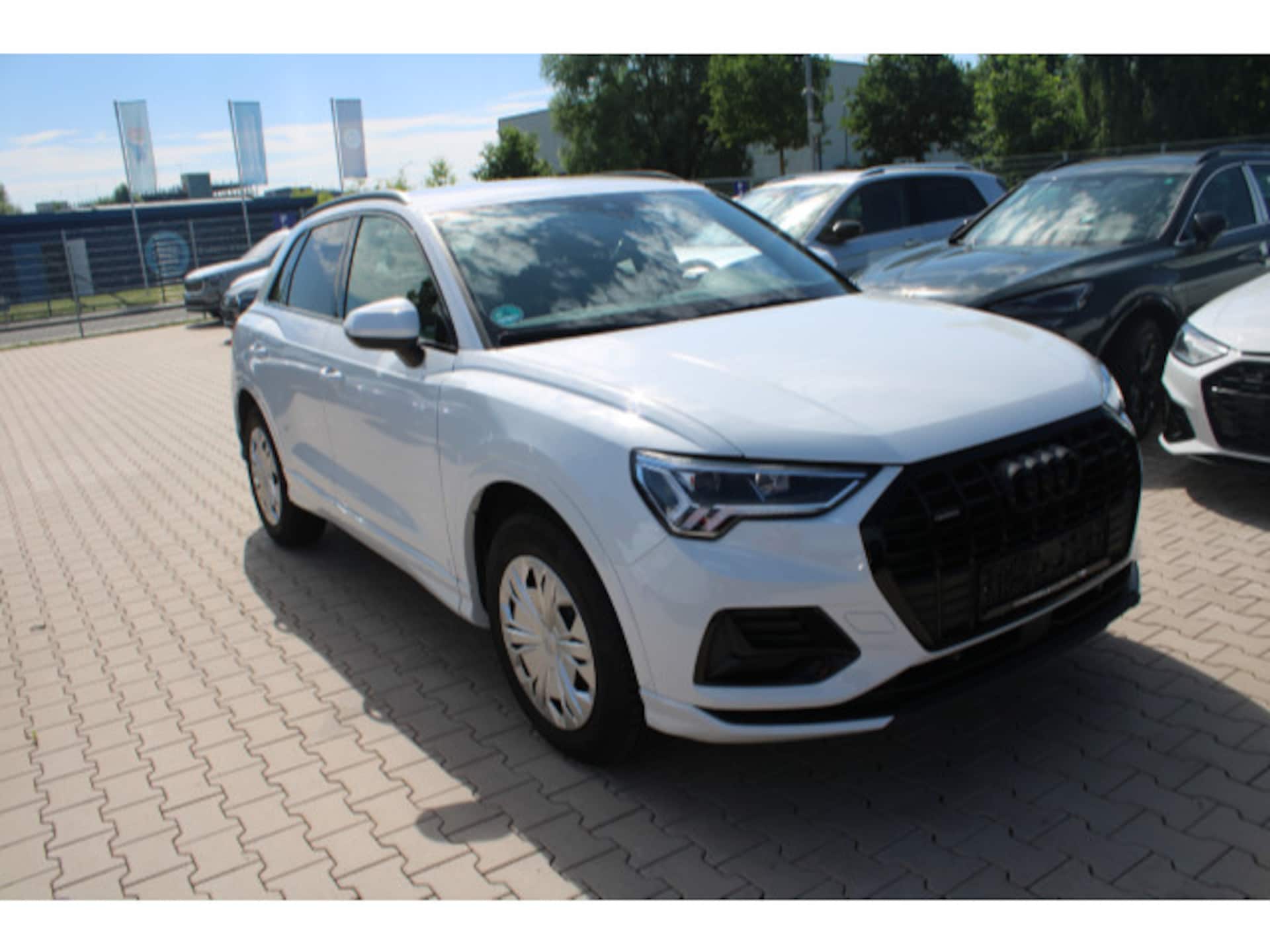 Audi Q3 SUV advanced