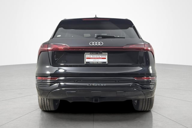 2024 Audi Q8 e-tron