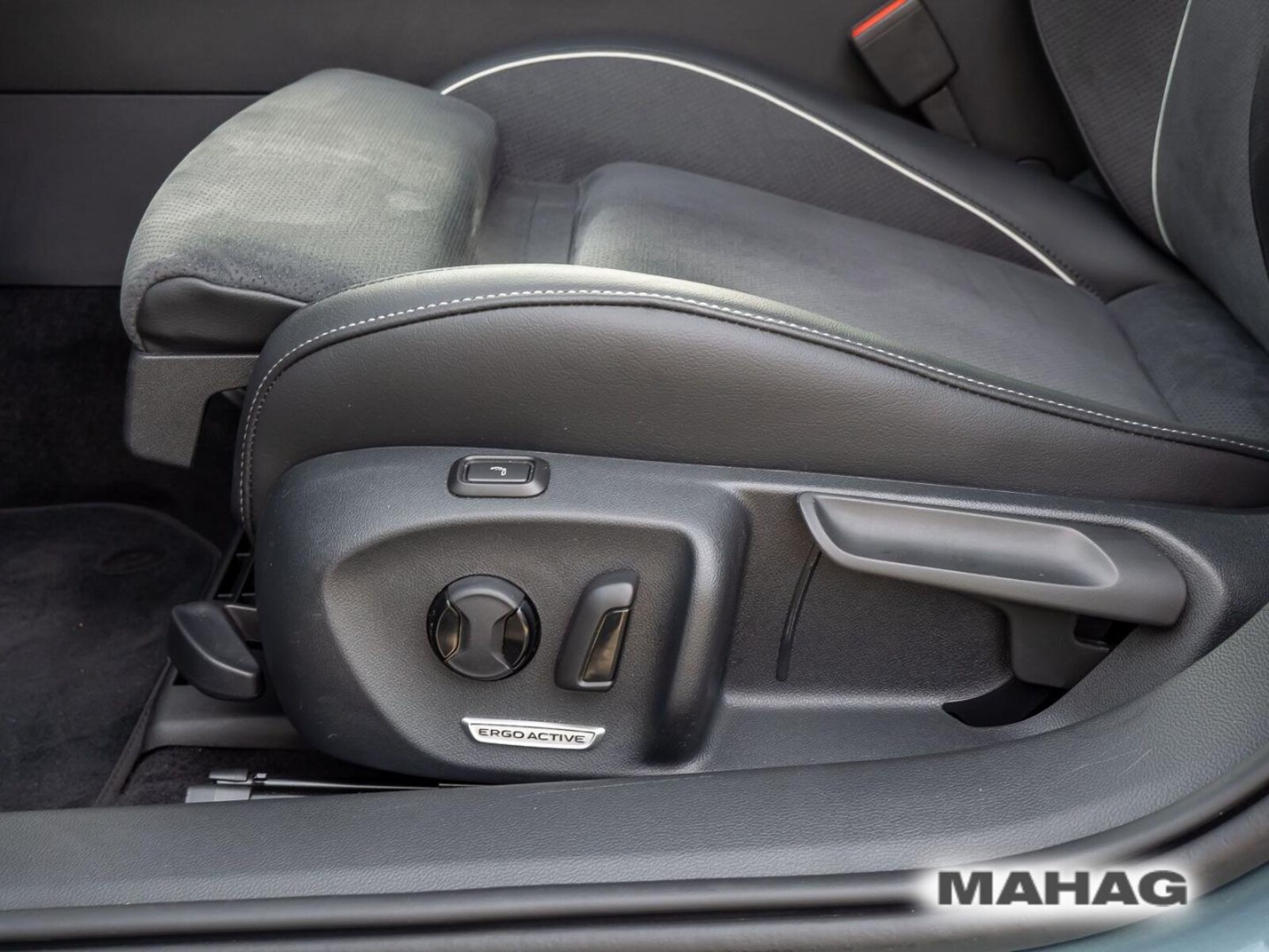 Volkswagen Passat – Bild 22
