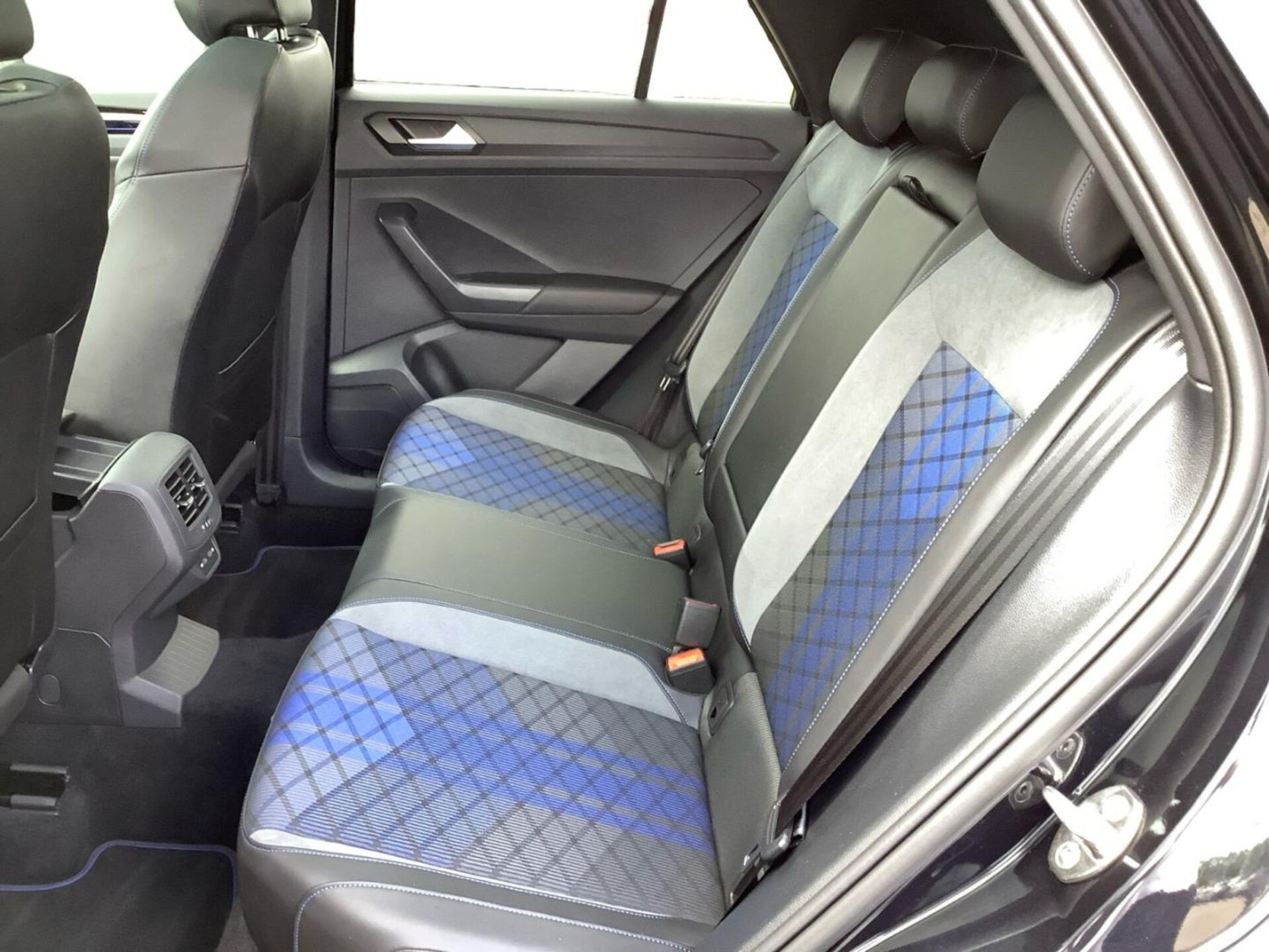 Volkswagen T-Roc R