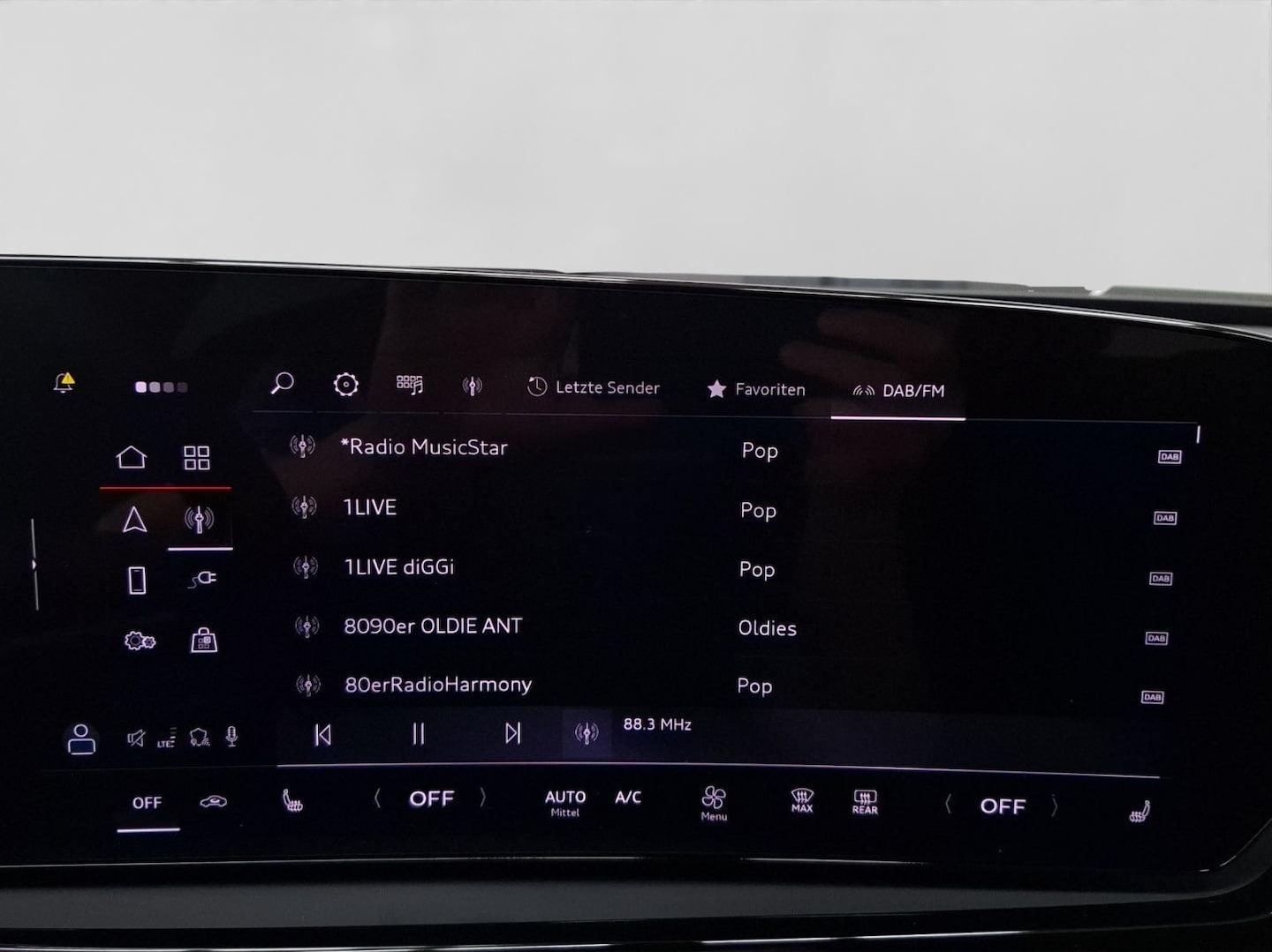 Bild über Audi A5 Avant e-hybrid e-hybrid quattro 220 kW S tronic - für weitere Informationen kontaktieren Sie den Audi Partner