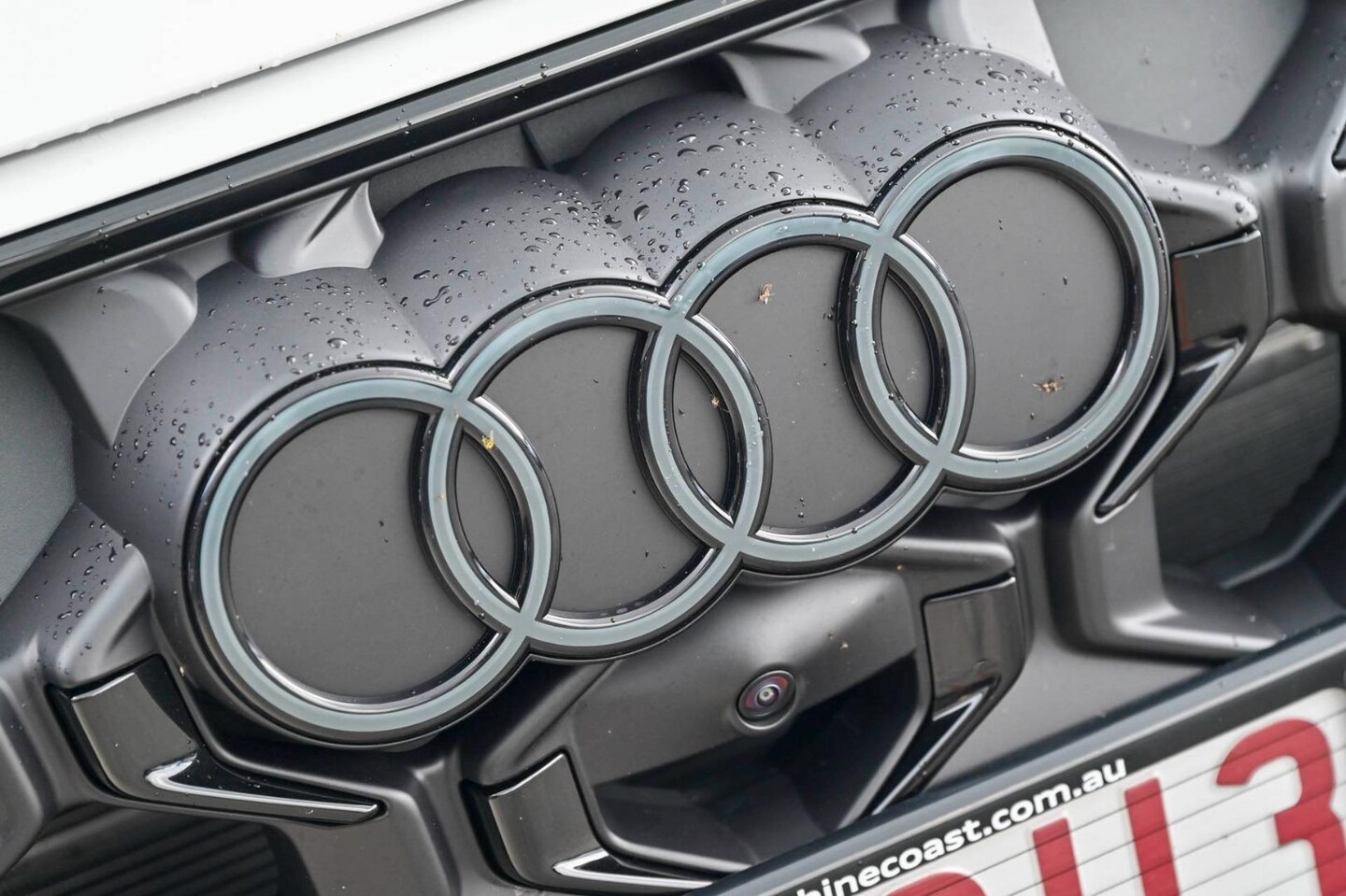 Image about Audi Q5 SUV e-hybrid quattro S tronic