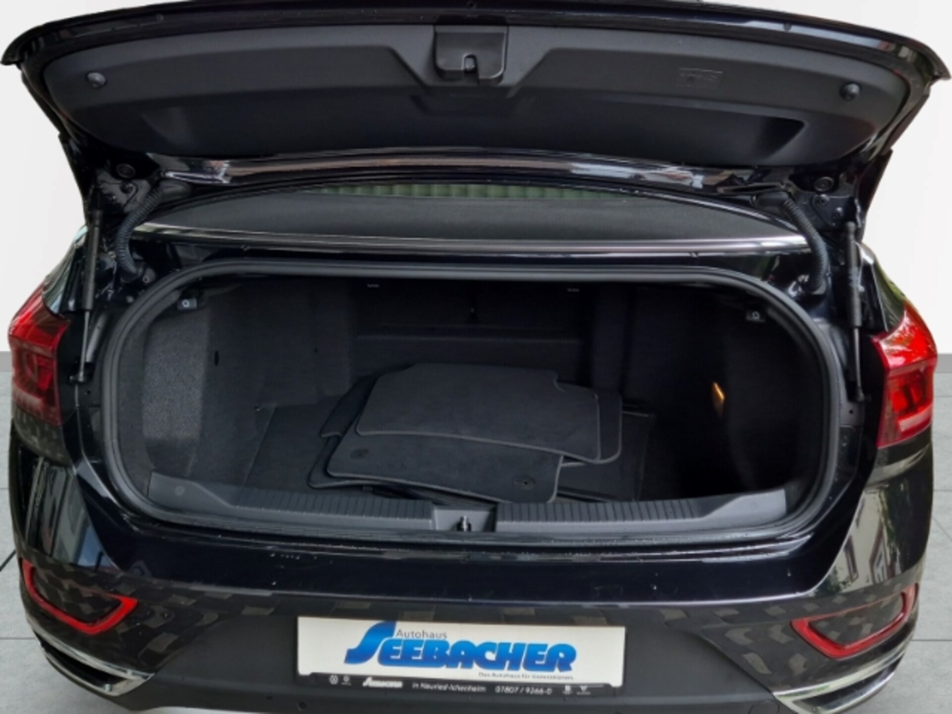 Volkswagen T-Roc Cabriolet Style