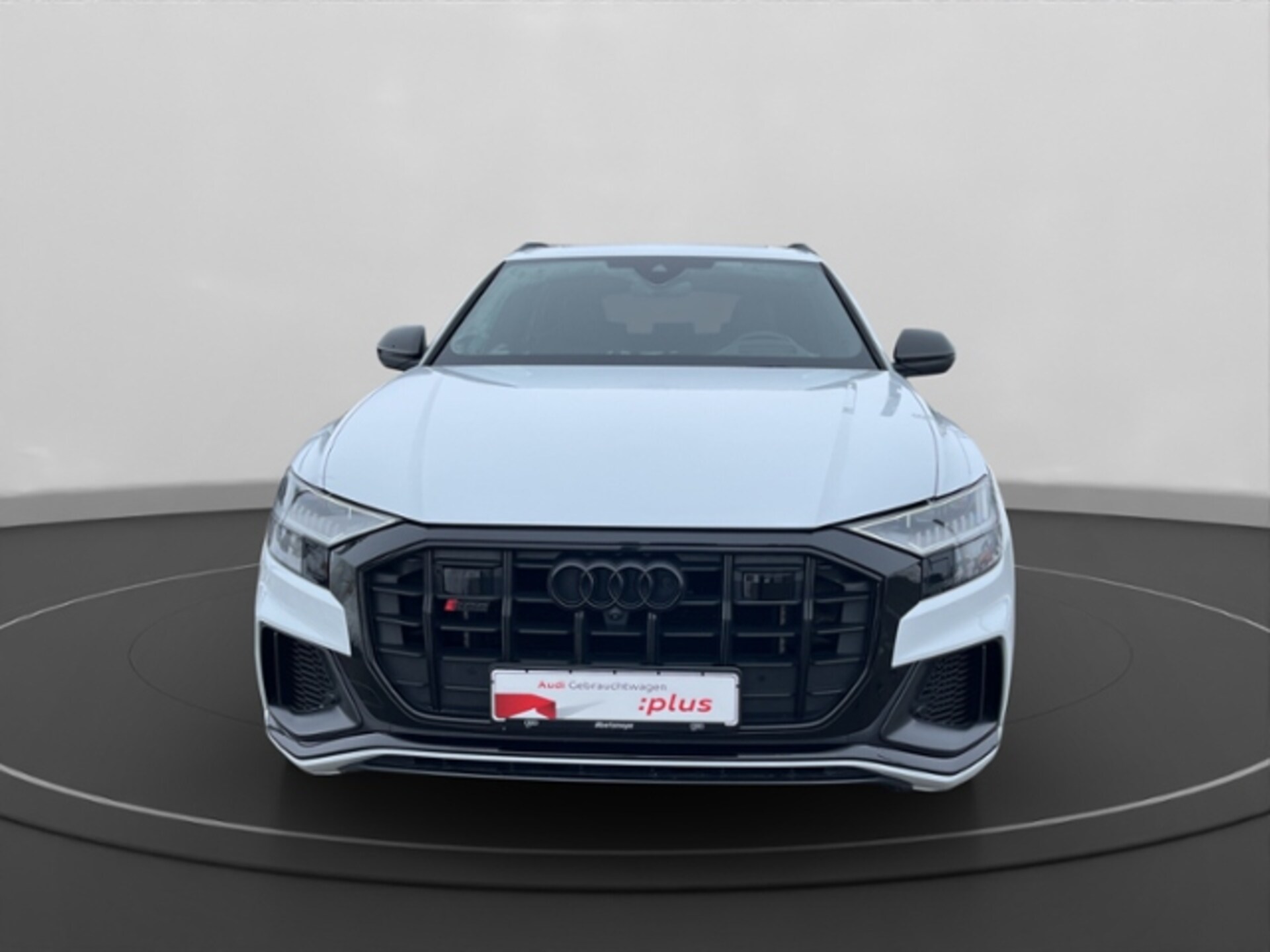 Audi SQ8 SUV