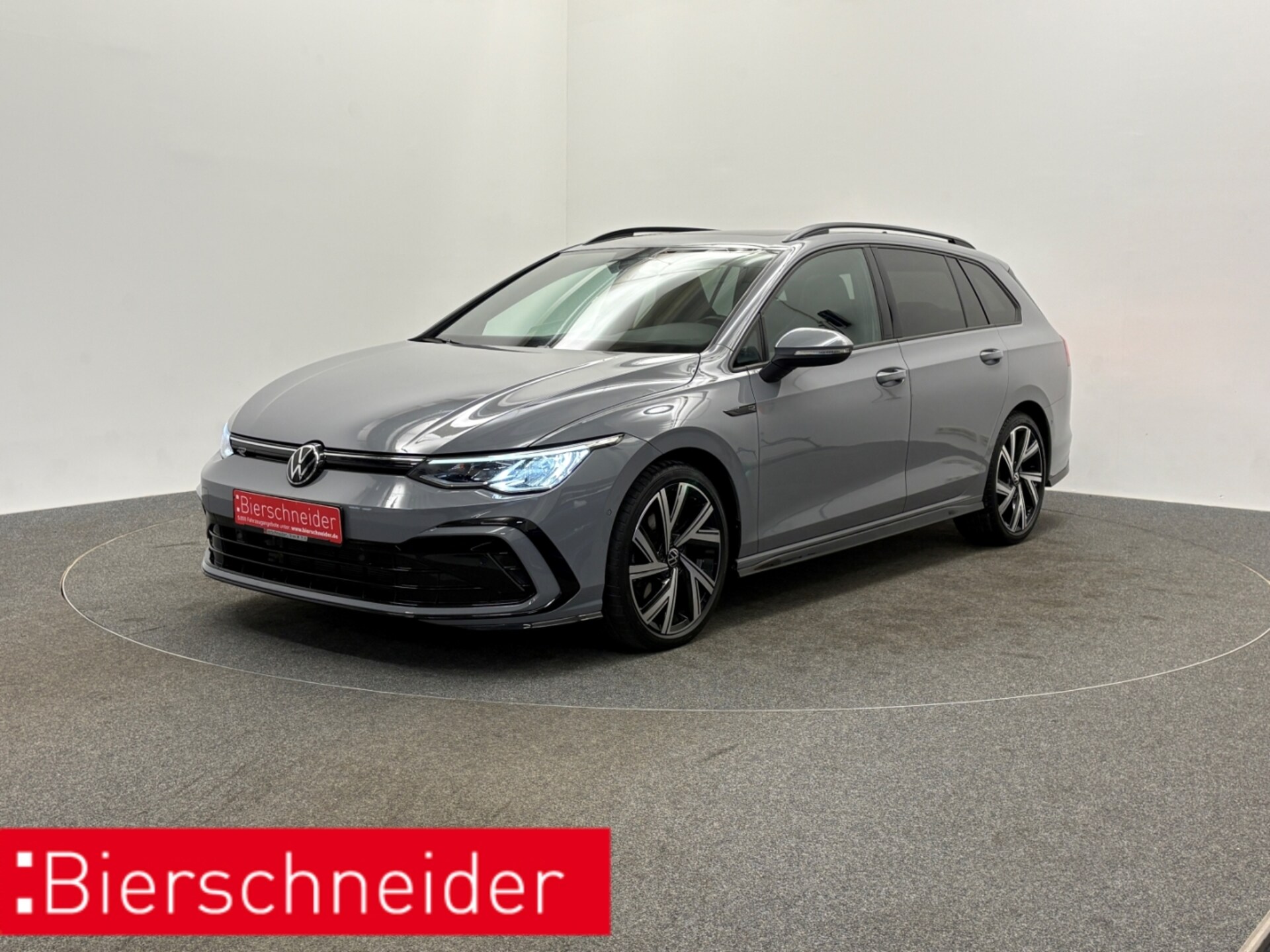 Volkswagen Golf Variant R-Line
