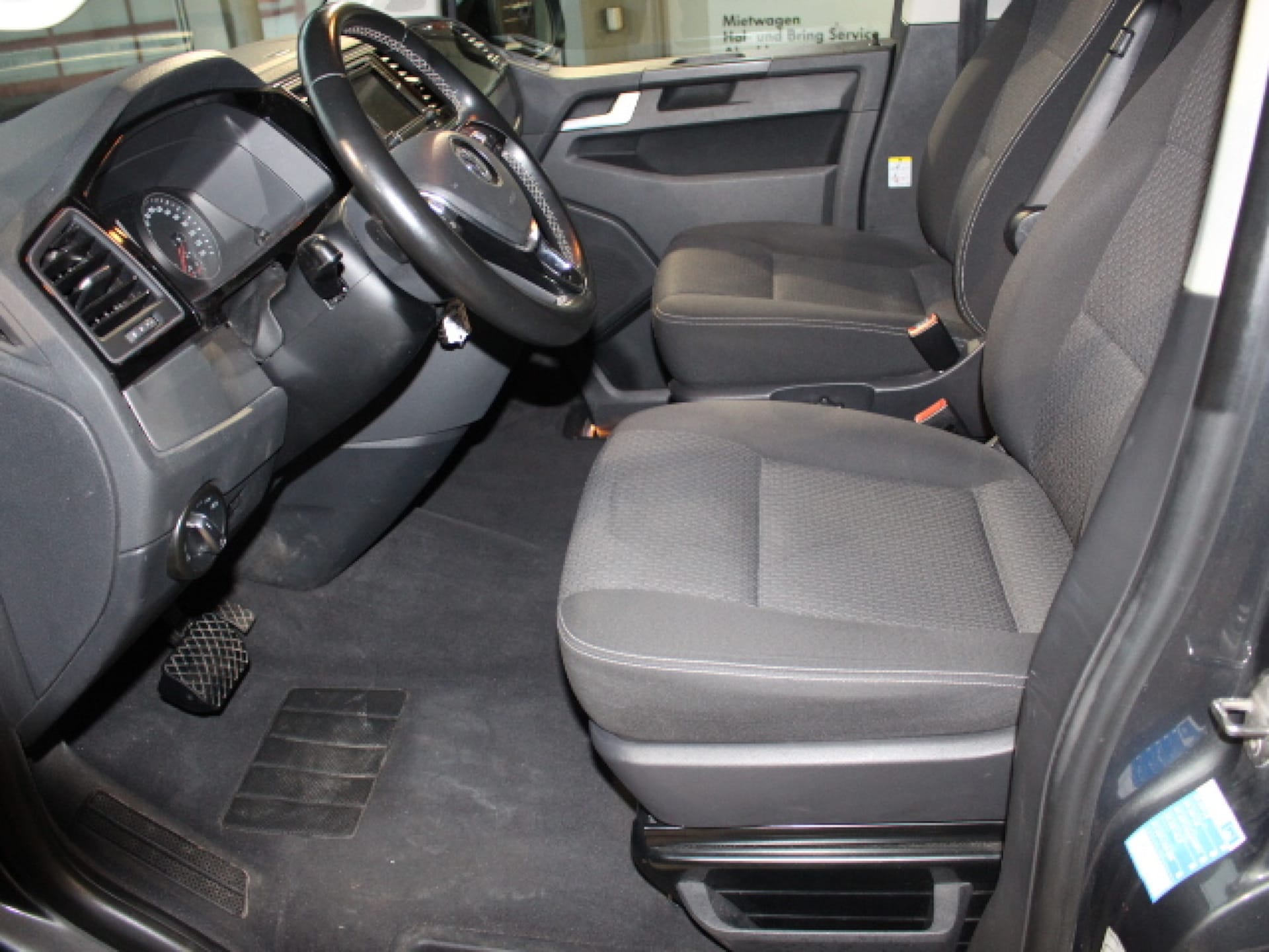 Volkswagen T6 California Beach