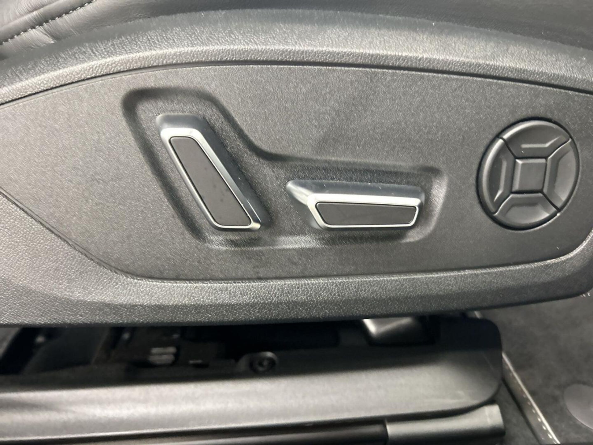 Audi S6 Avant