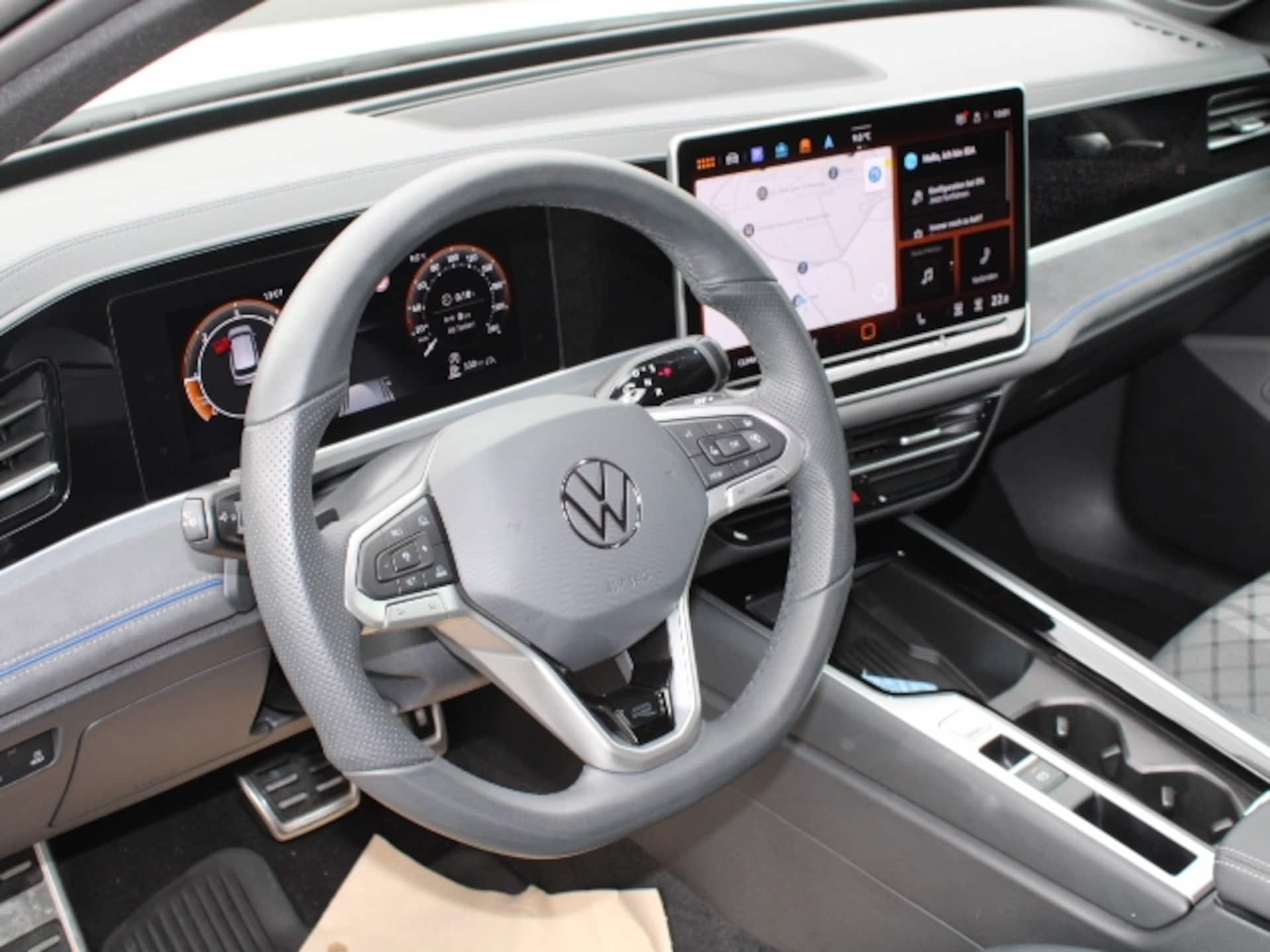 Volkswagen Passat R-Line