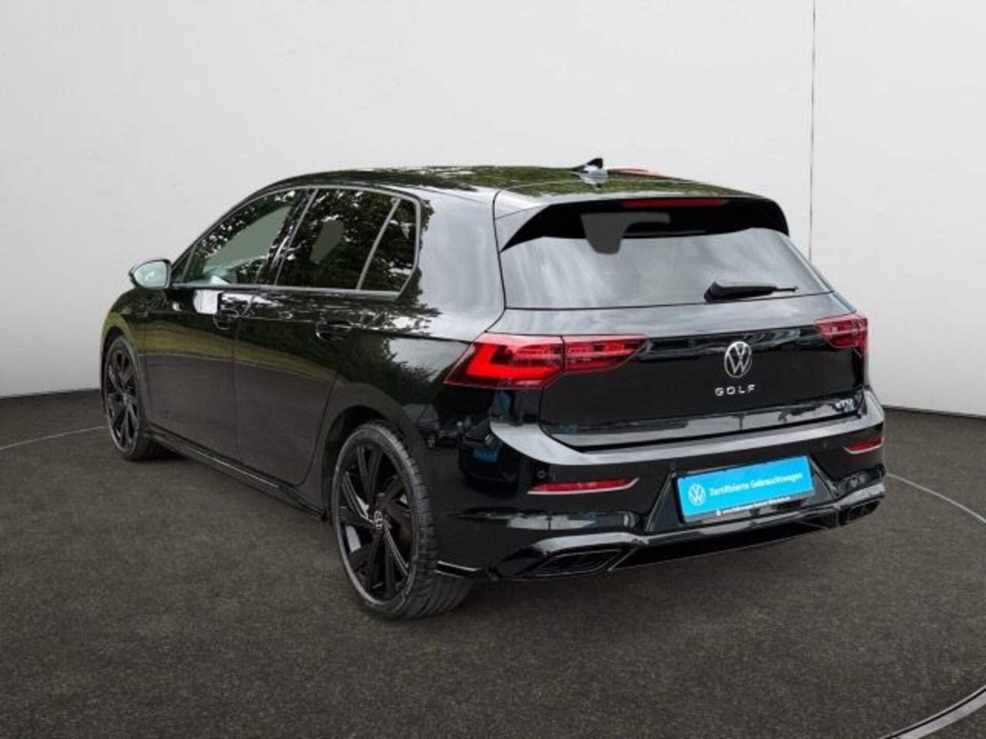 Volkswagen Golf R-Line