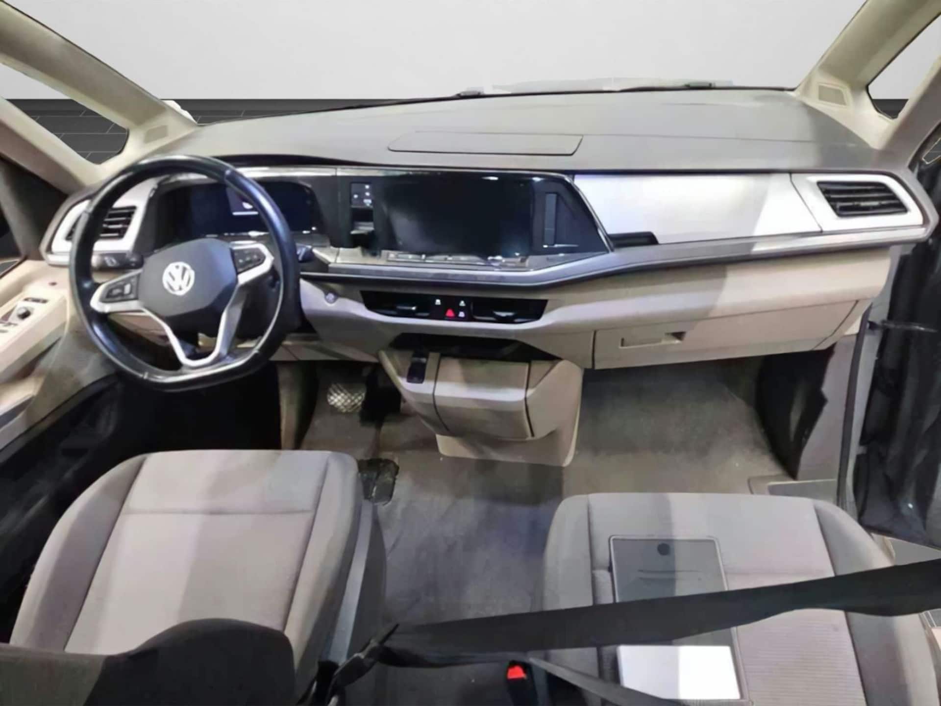 Volkswagen Multivan Basis-Modell
