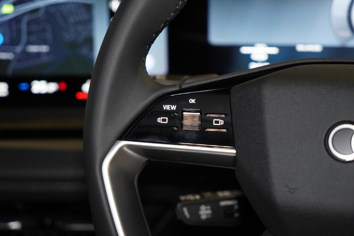 Image about Audi Q6 SUV e-tron e-tron