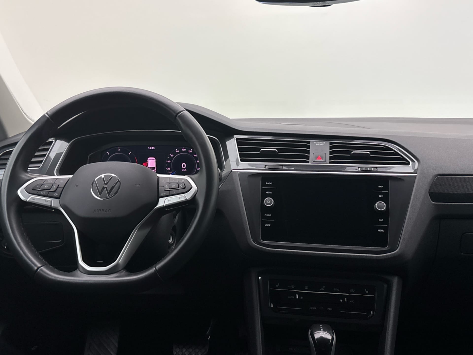 Volkswagen Tiguan Elegance