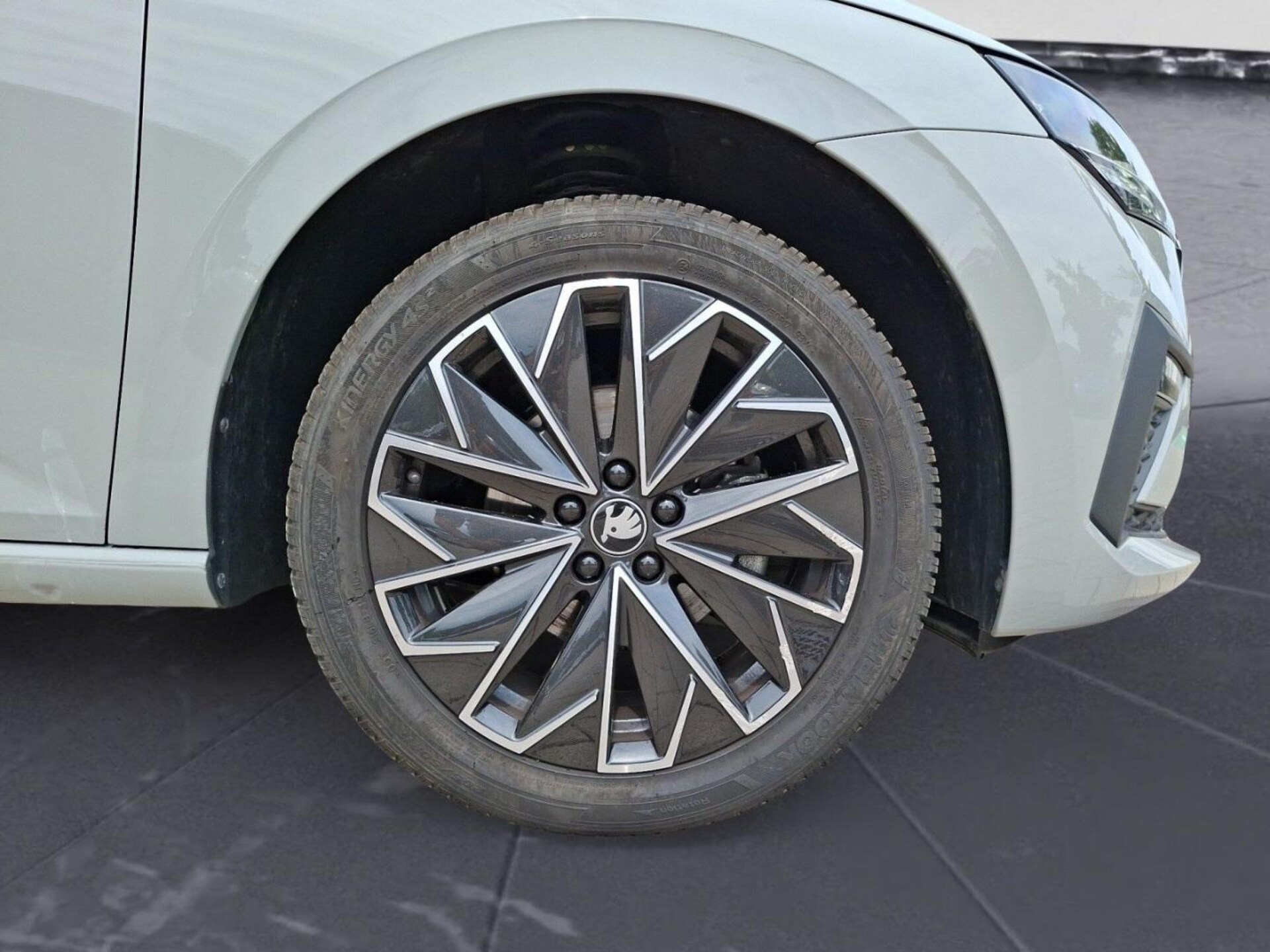 Skoda Scala Tour