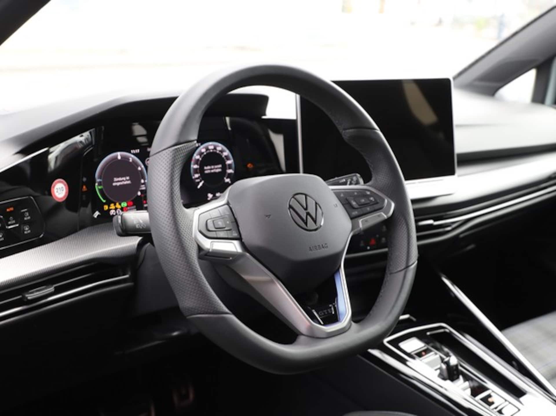 Volkswagen Golf GTE