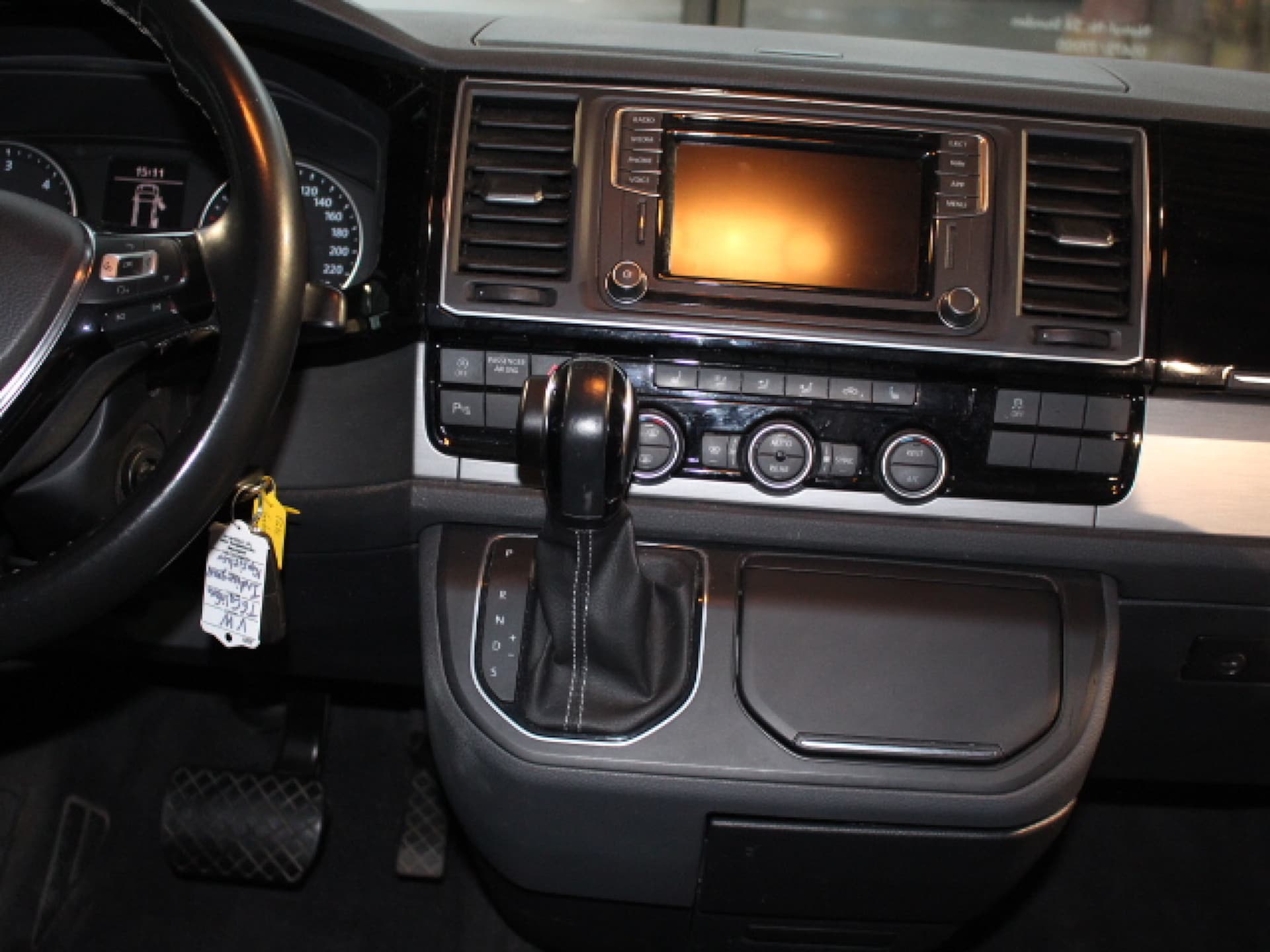 Volkswagen T6 California Beach