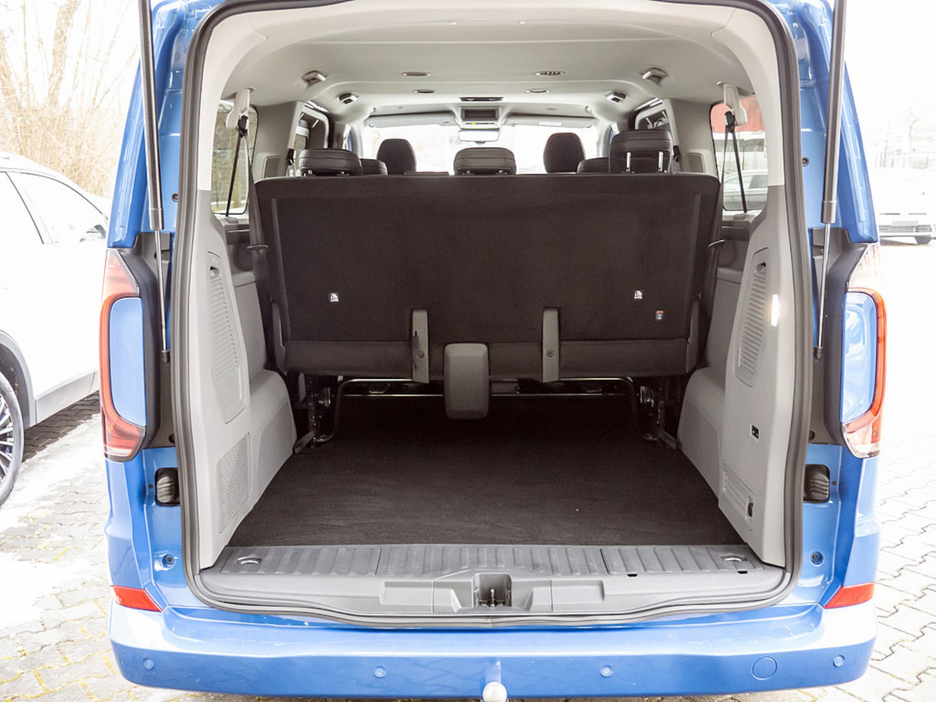 Volkswagen e-Caravelle Langer Radstand Style