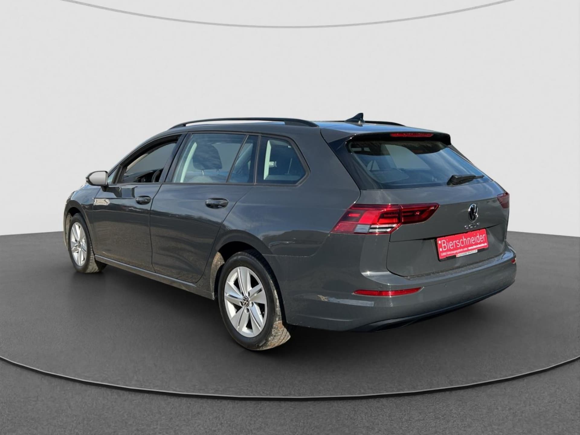 Volkswagen Golf Variant Life