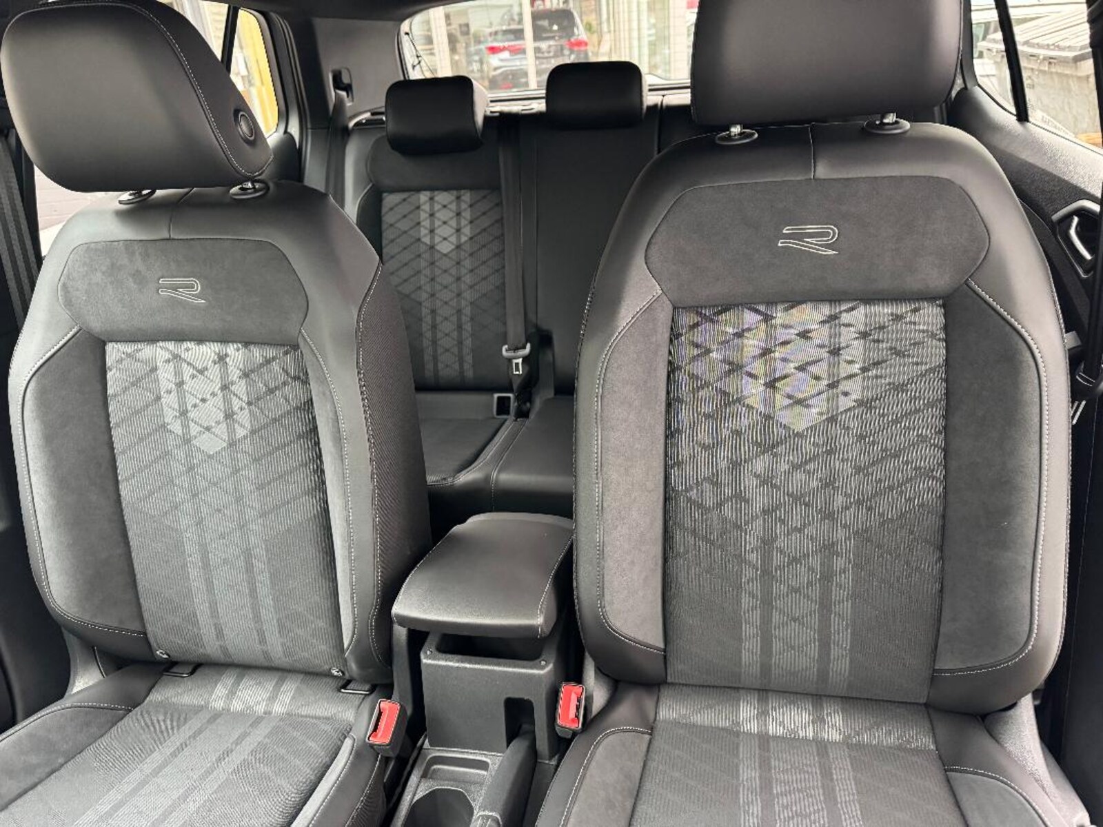 Volkswagen T-Cross – Bild 8