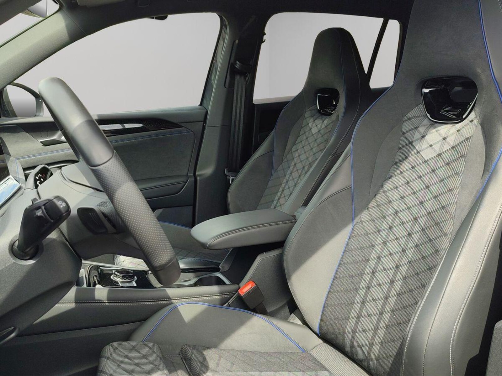 Volkswagen Tiguan – Bild 9