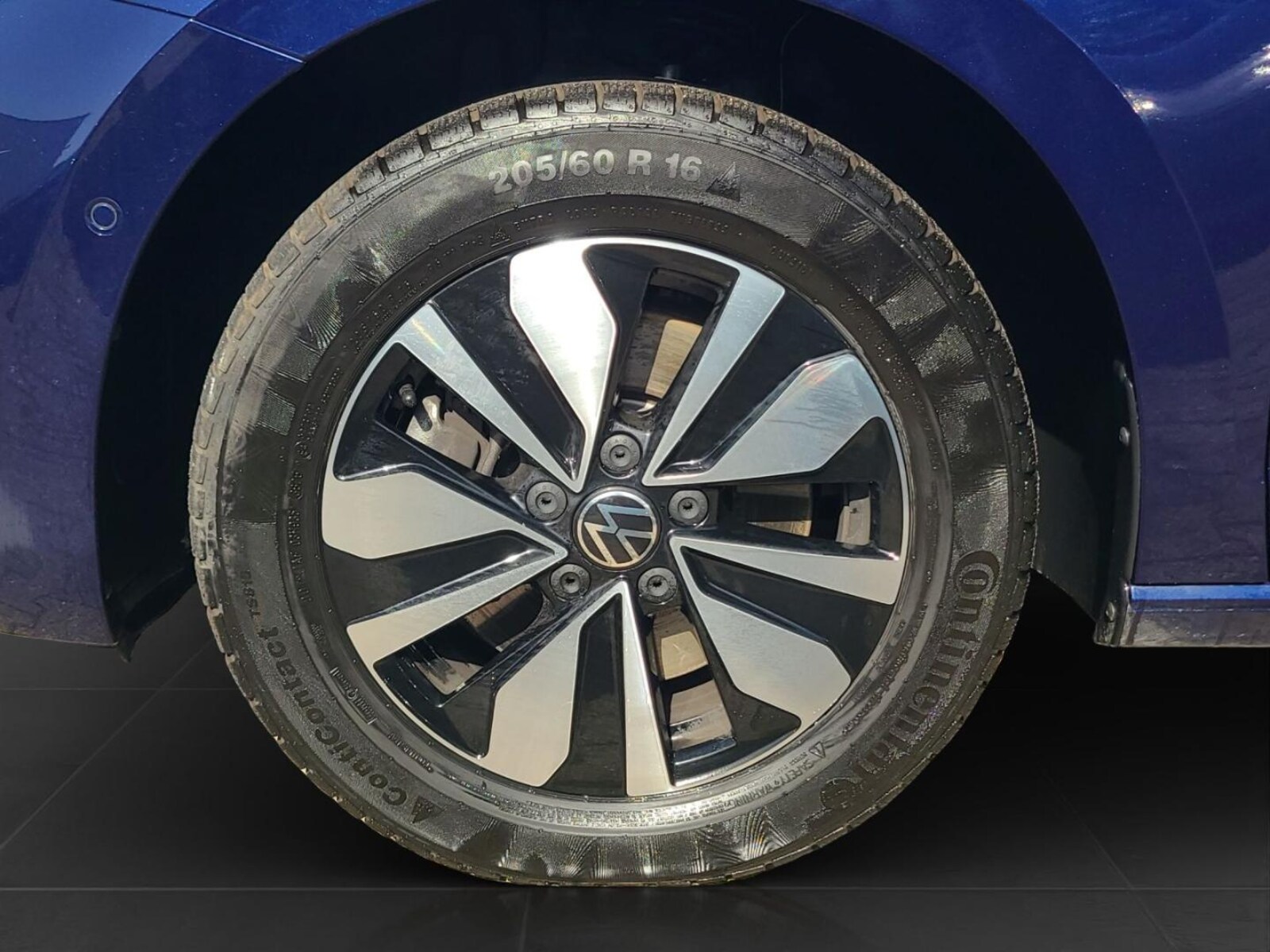 Volkswagen Touran – Bild 6