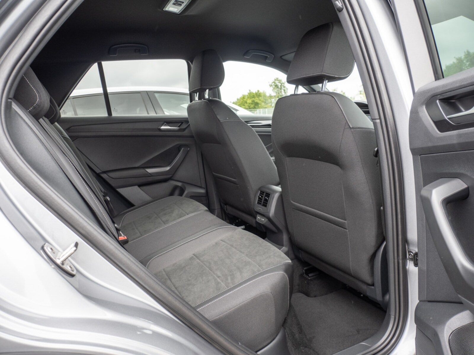 Volkswagen T-Roc – Bild 4