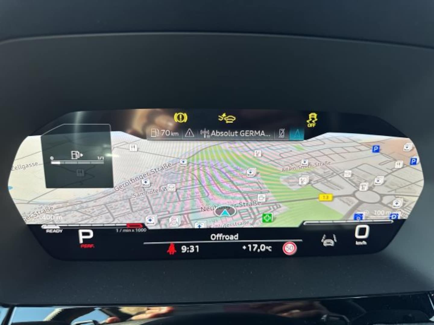 Bild über Audi RS 3 Sportback TFSI quattro S tronic - für weitere Informationen kontaktieren Sie den Audi Partner