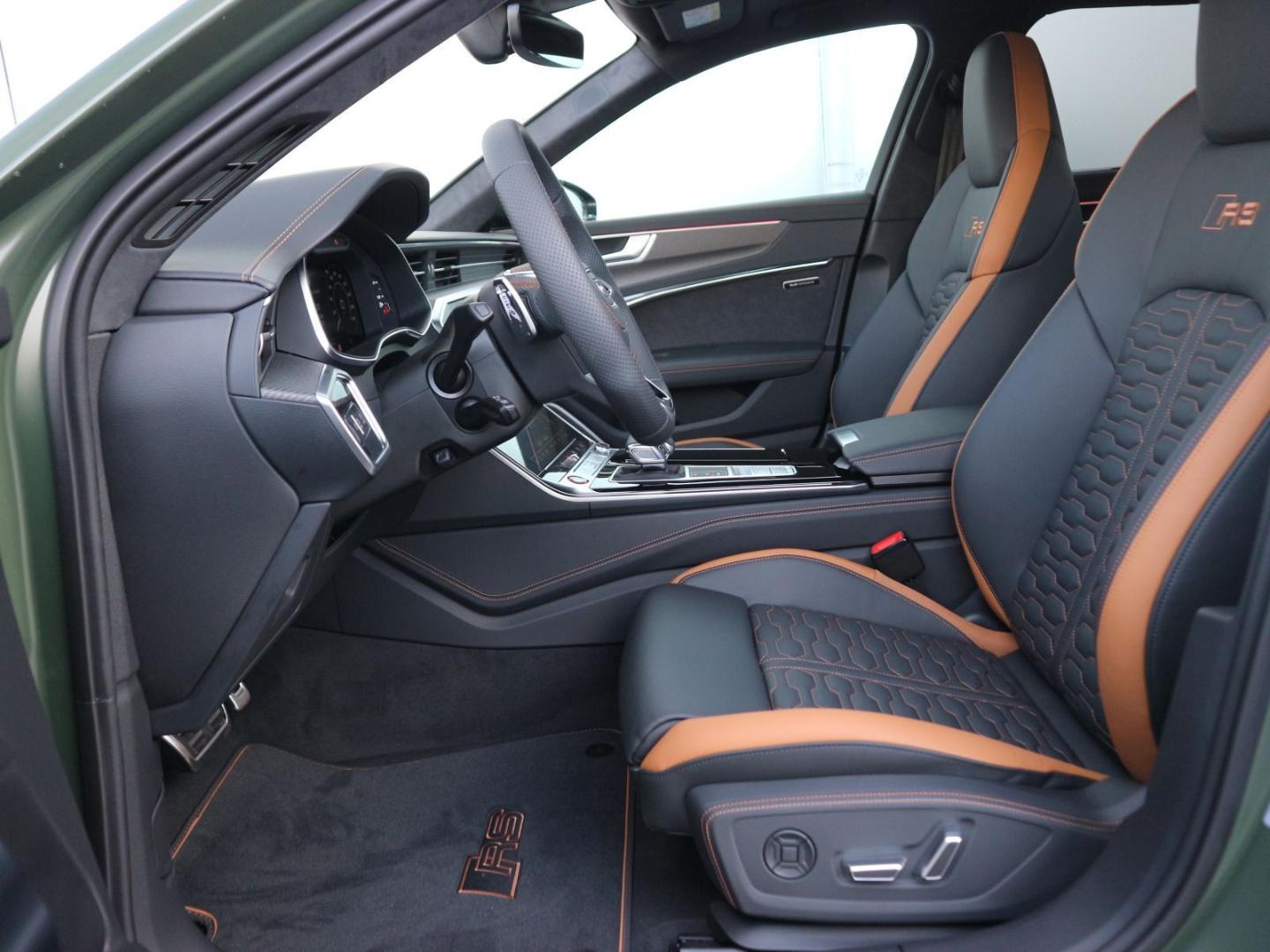 Image about Audi RS 6 Avant performance quattro tiptronic