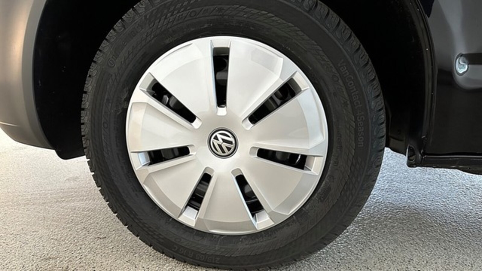 Volkswagen T6.1 Transporter Kasten kurzer Radstand – Bild 13