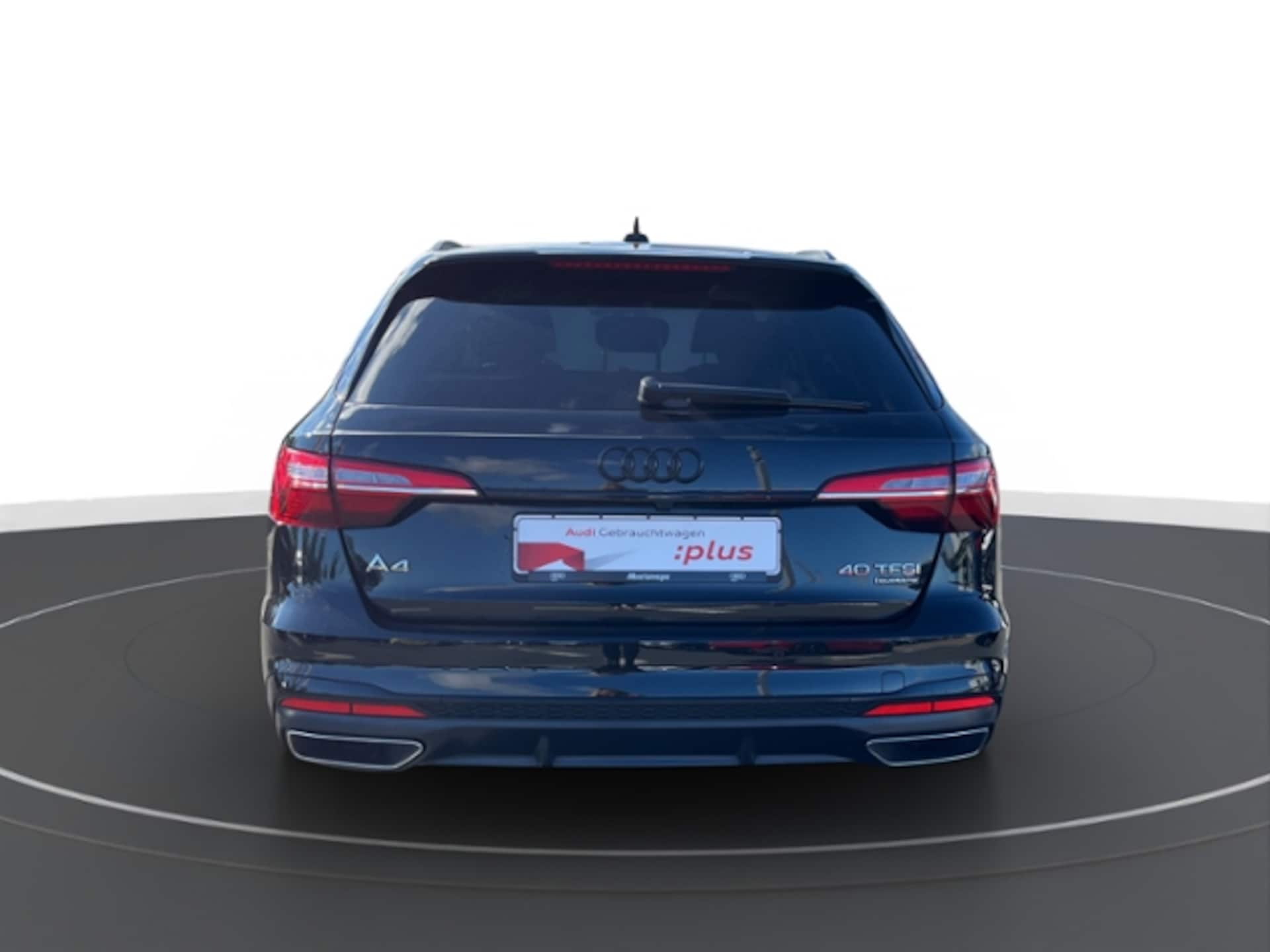 Audi A4 Avant S line