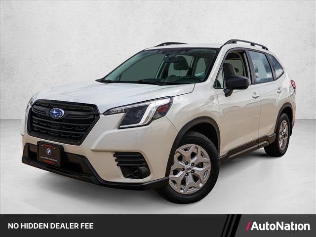 2023 Subaru Forester Base