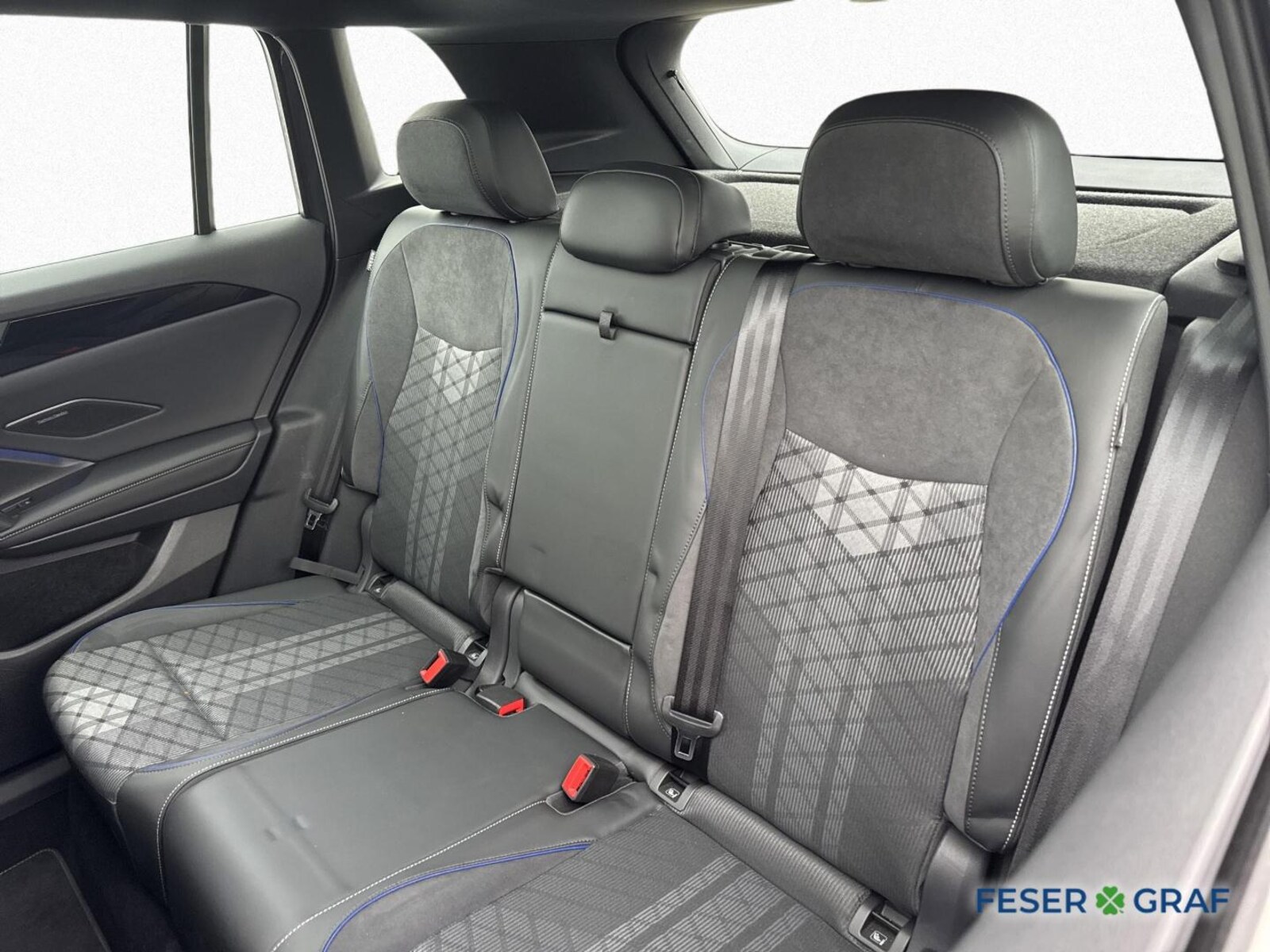 Volkswagen Tiguan – Bild 12