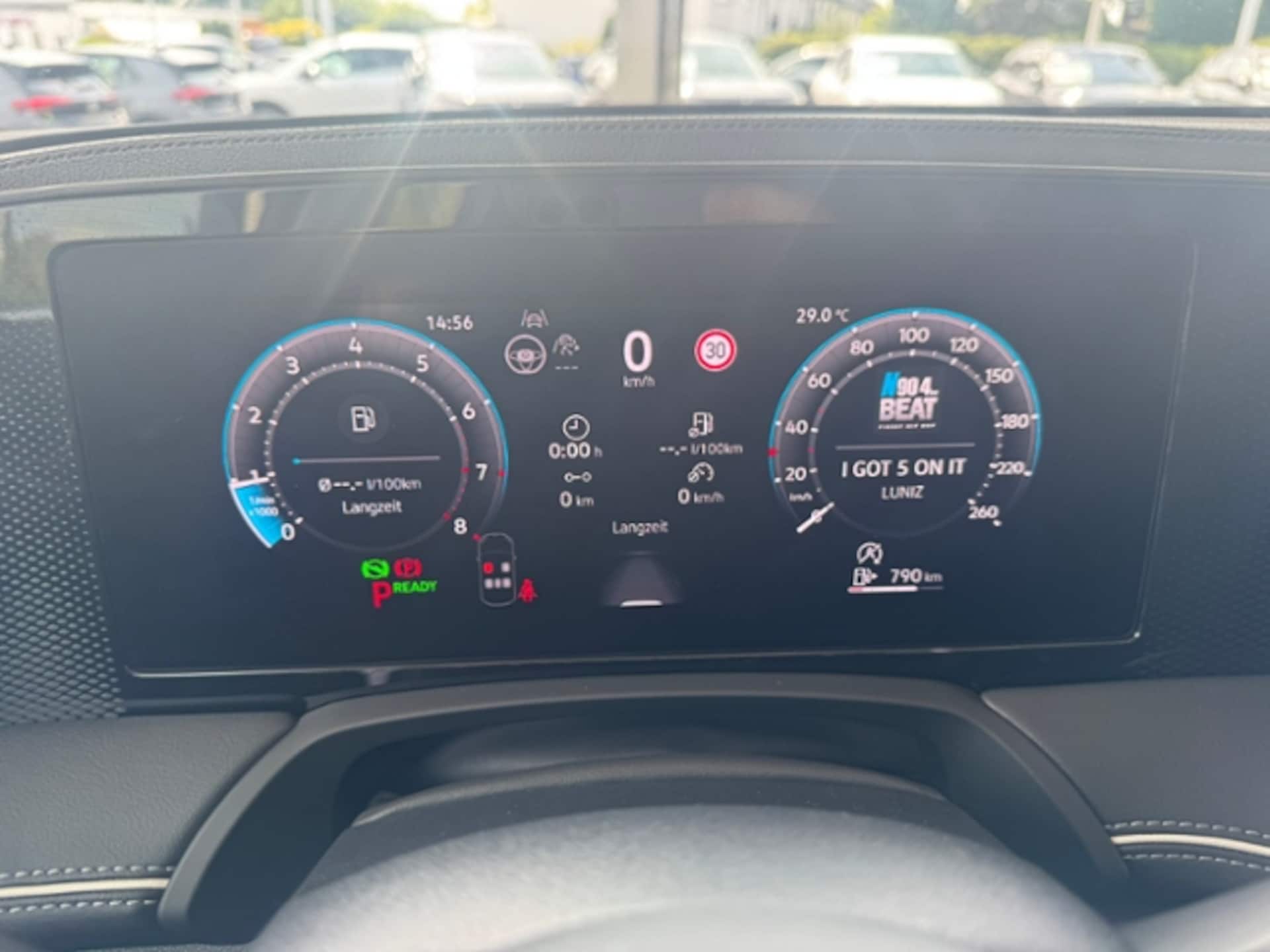 Volkswagen Passat Business