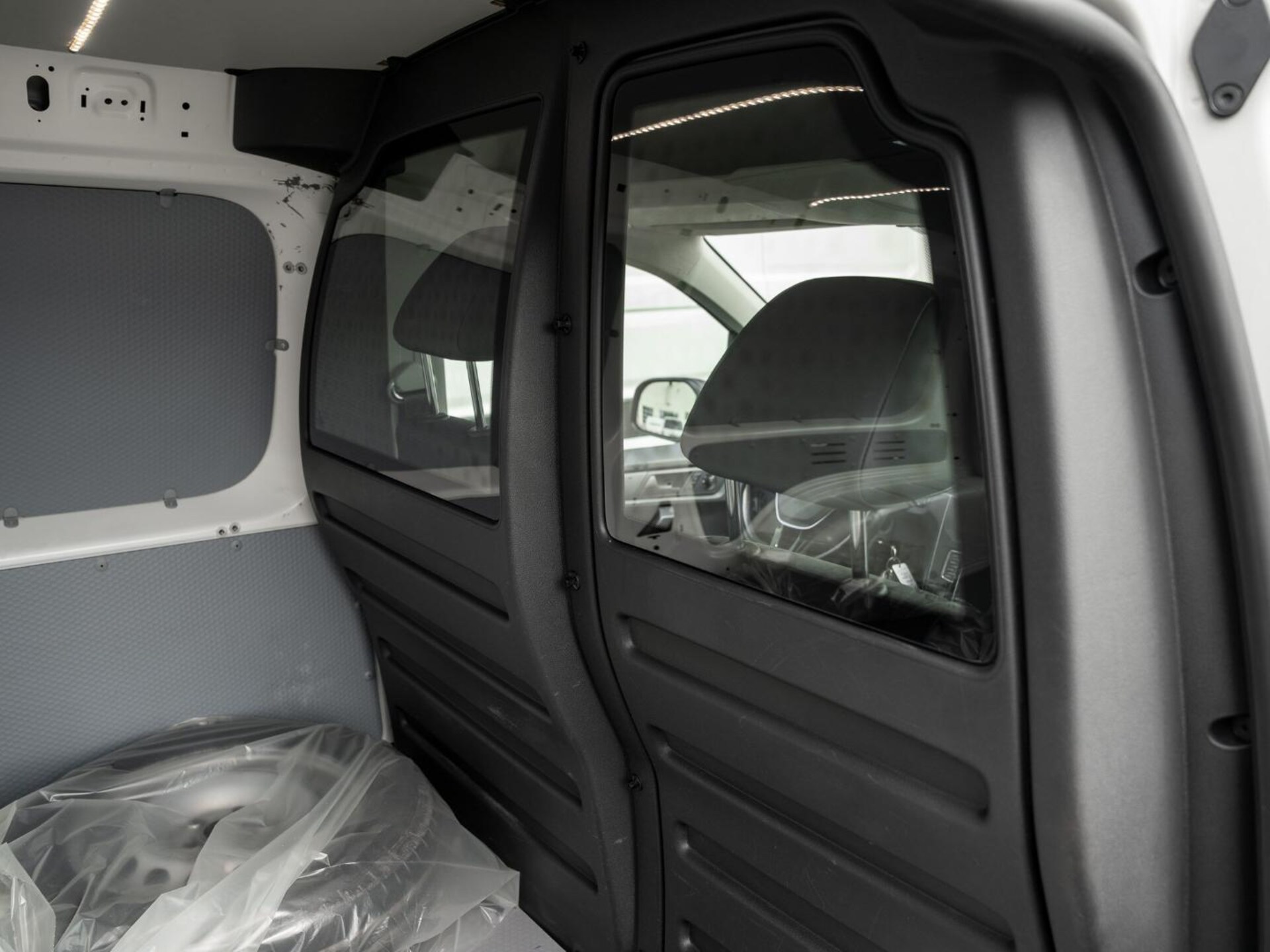 Volkswagen Caddy Maxi Kasten Basis-Modell