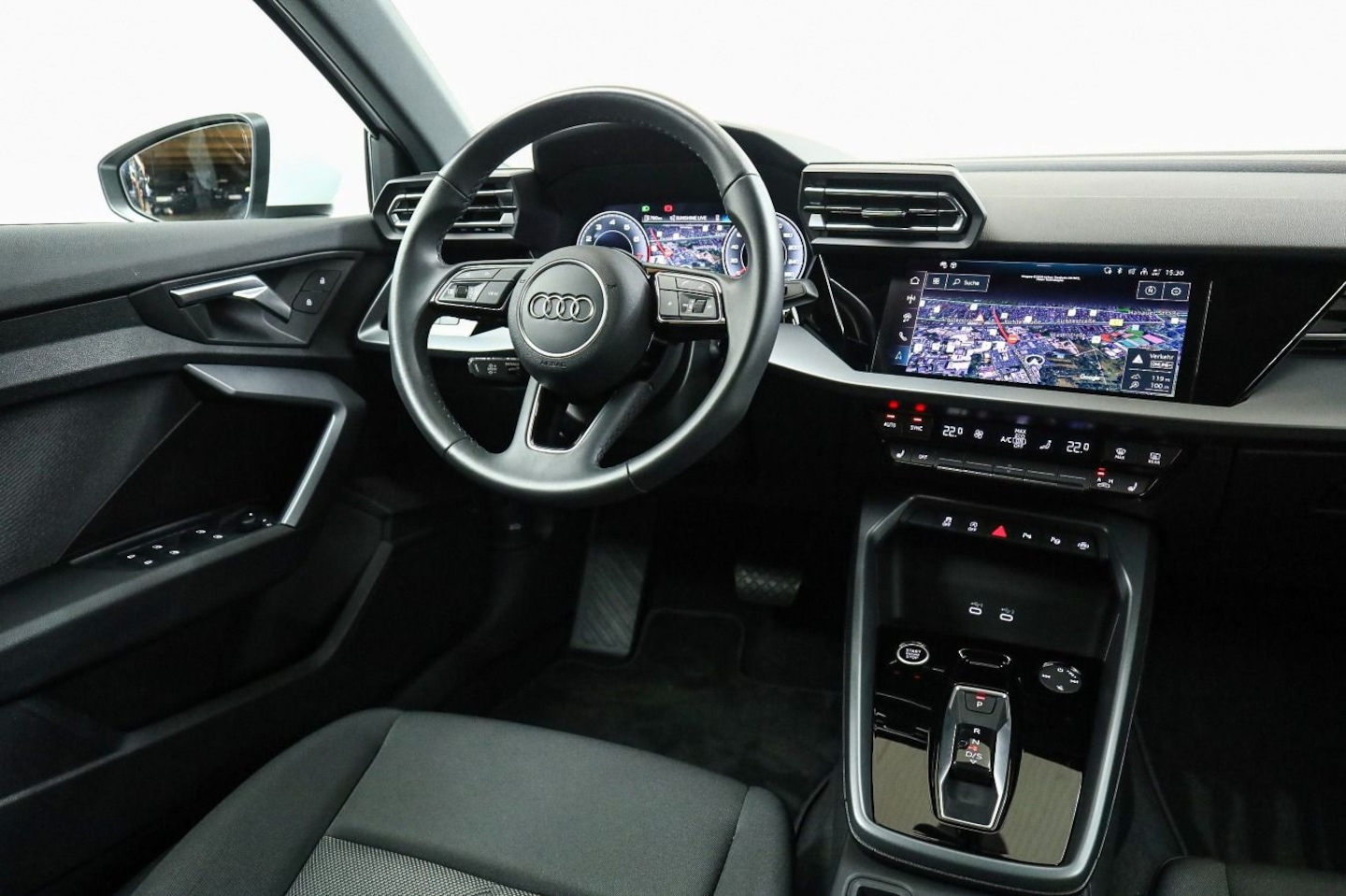 Bild über Audi A3 Sportback advanced 30 TFSI S tronic - für weitere Informationen kontaktieren Sie den Audi Partner