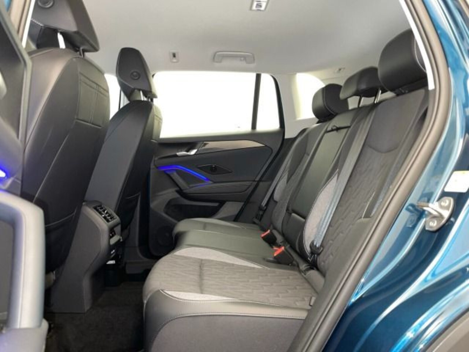 Volkswagen Tiguan – Bild 8
