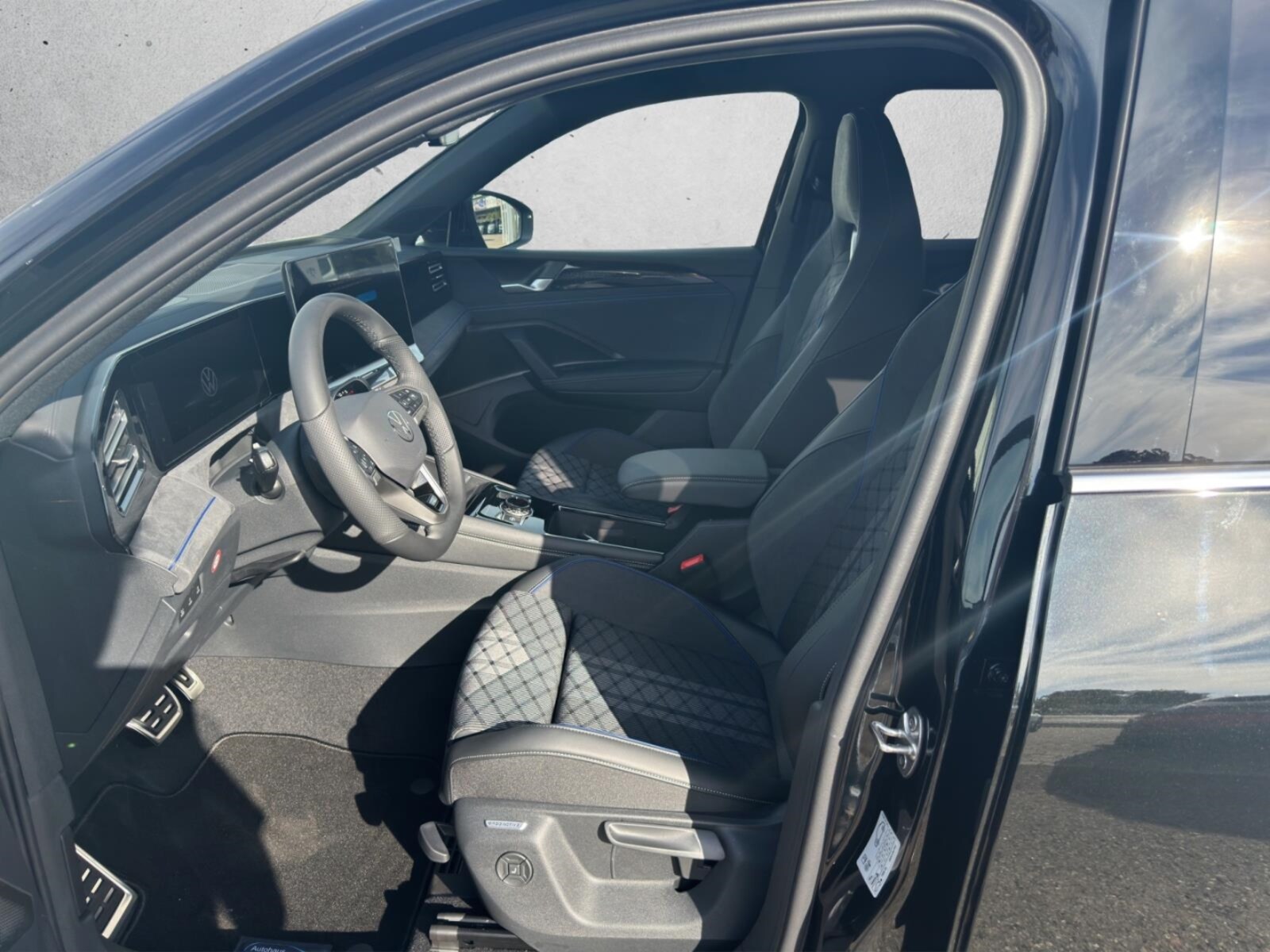 Volkswagen Tiguan – Bild 9