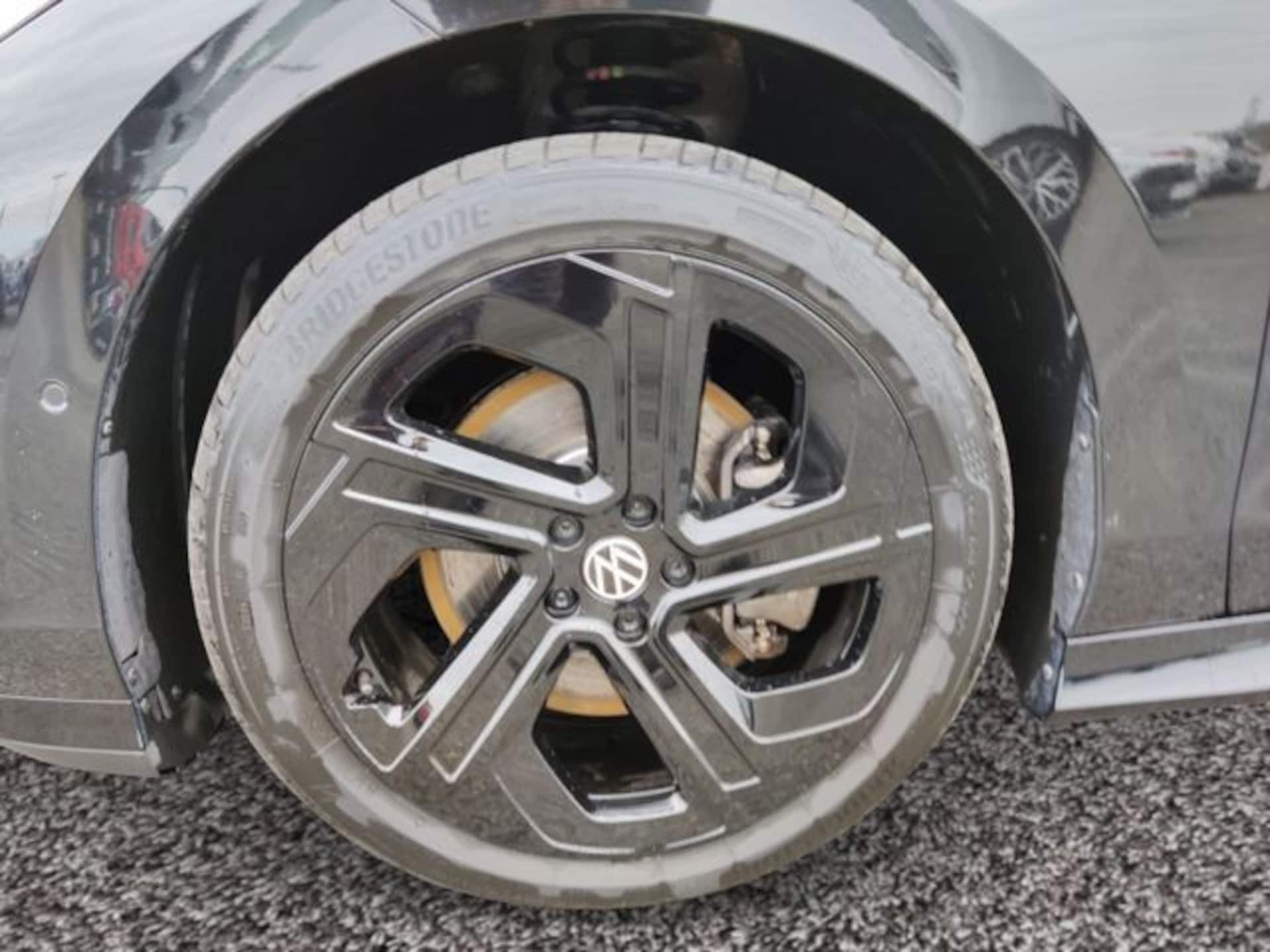 Volkswagen ID.7 GTX