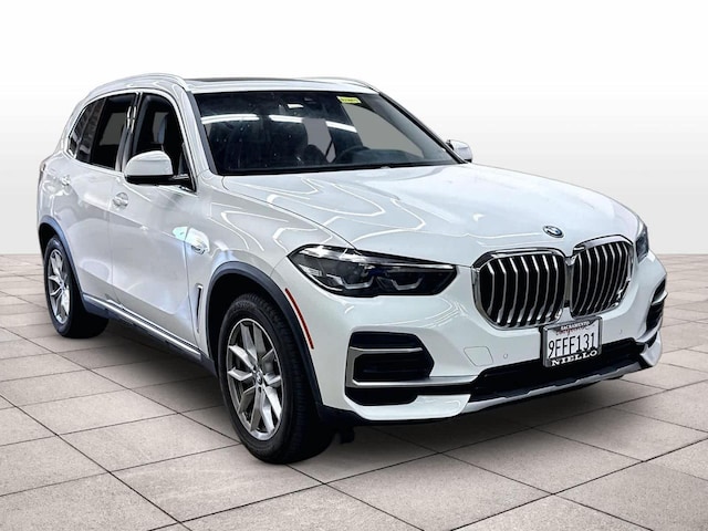 2023 BMW