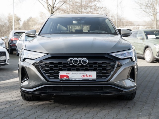 Image about Audi Q8 e-tron advanced 55 e-tron quattro