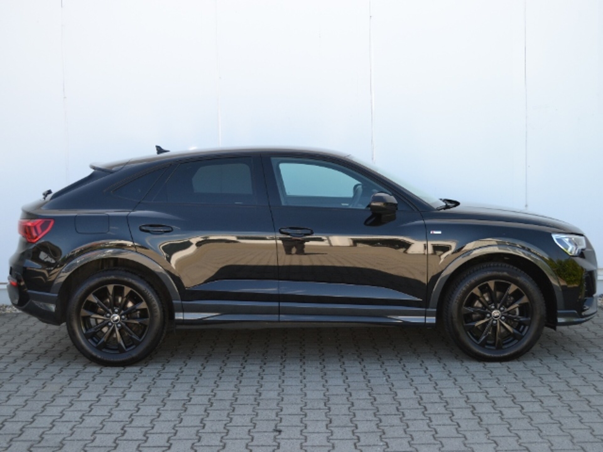 Audi Q3 Sportback S line